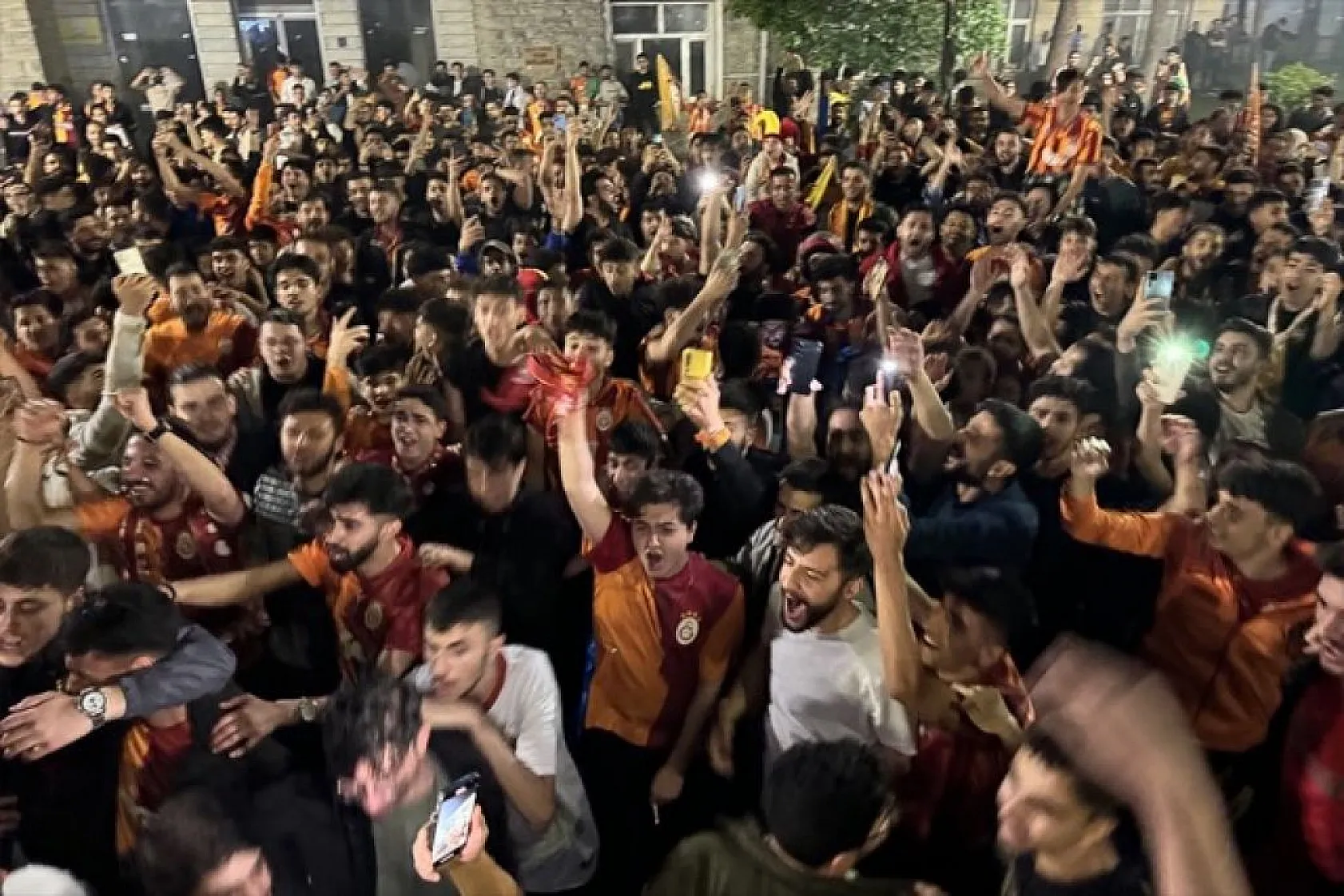 Elazığ'da şampiyonluk coşkusu