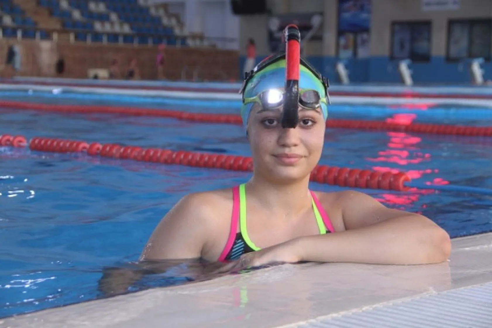 Tedavisi için yüzmeye başladı, üç kez Türkiye şampiyonu oldu