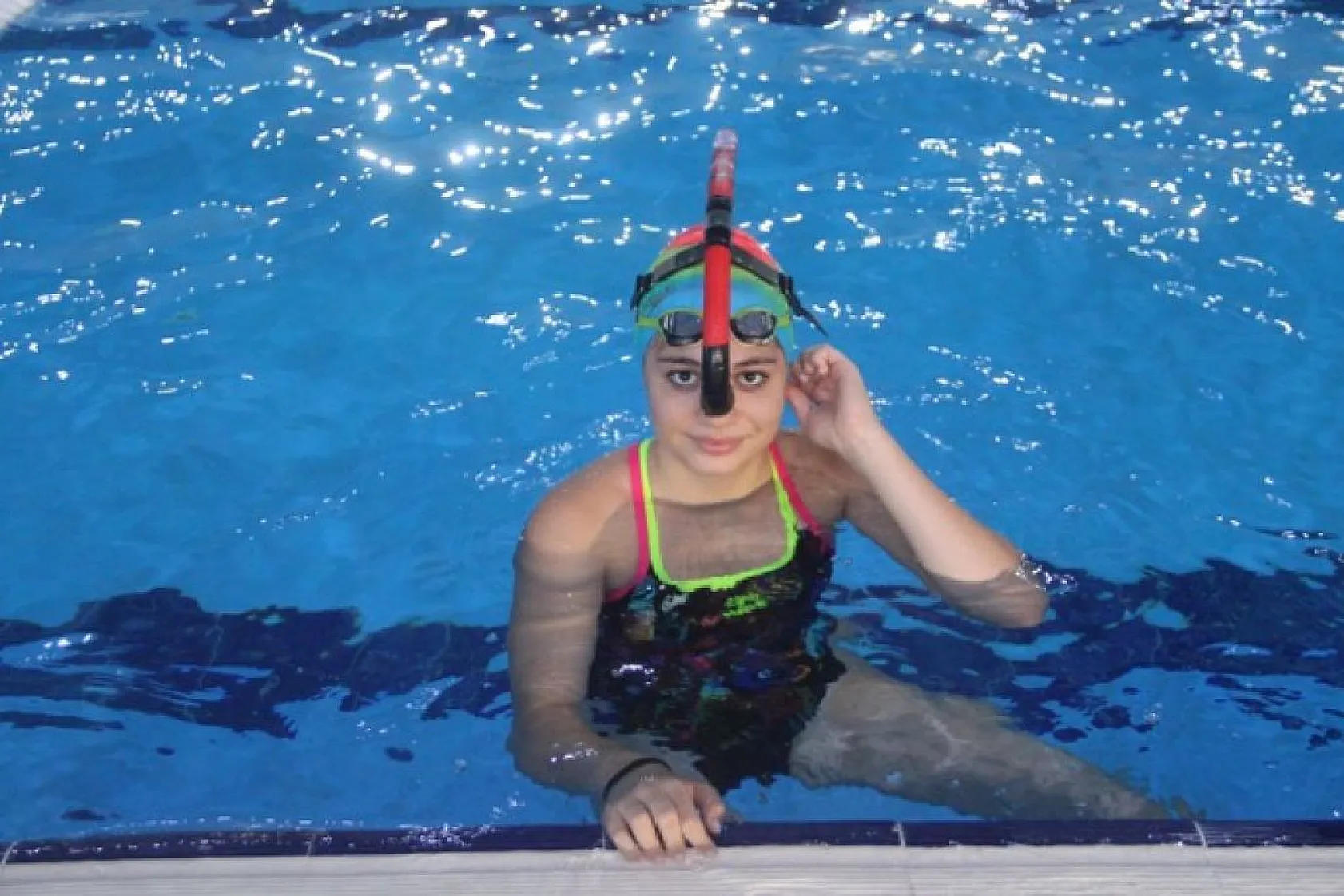 Tedavisi için yüzmeye başladı, üç kez Türkiye şampiyonu oldu