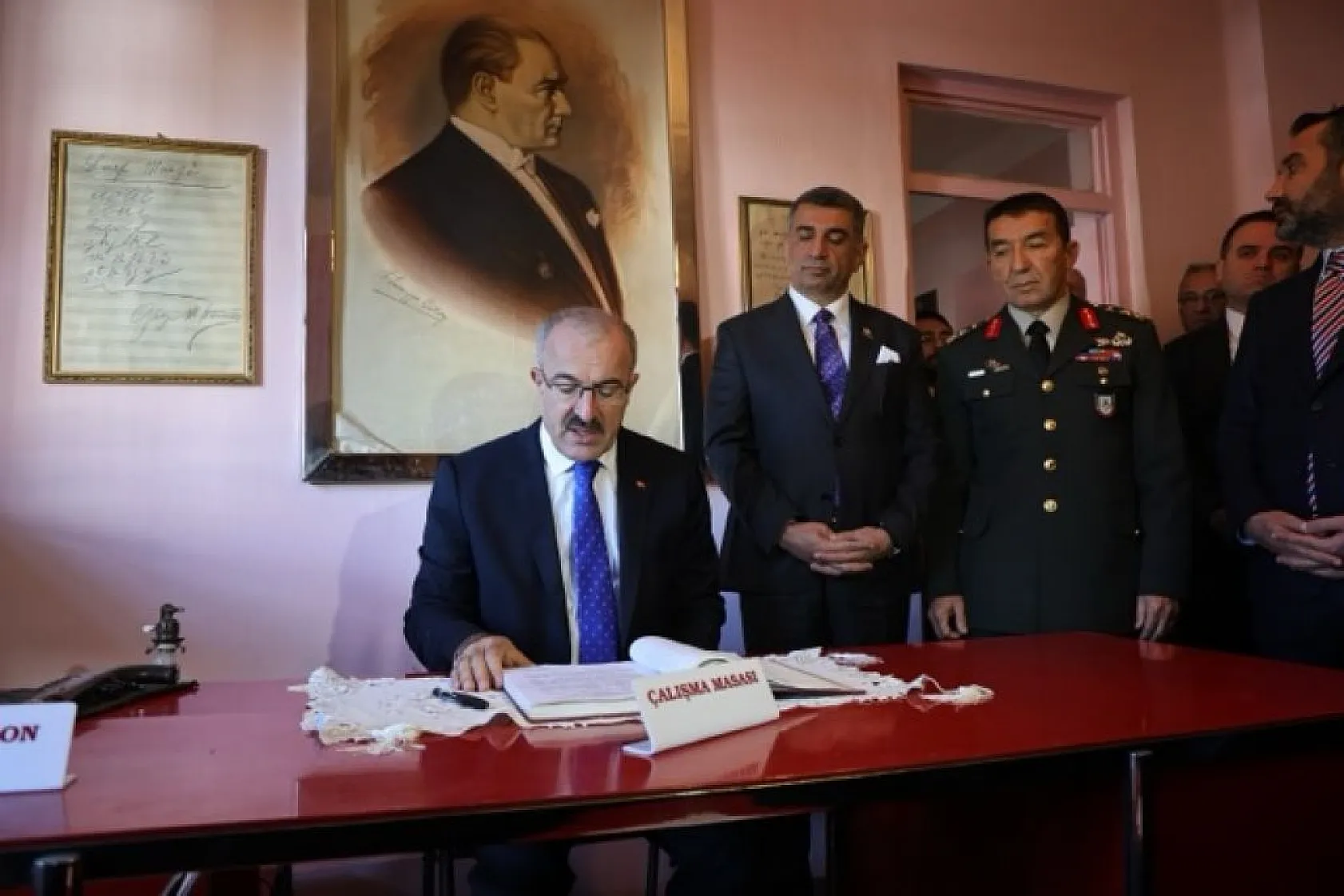 Atatürk'ün Elazığ'a gelişinin 86. yıl dönümü törenle kutlandı