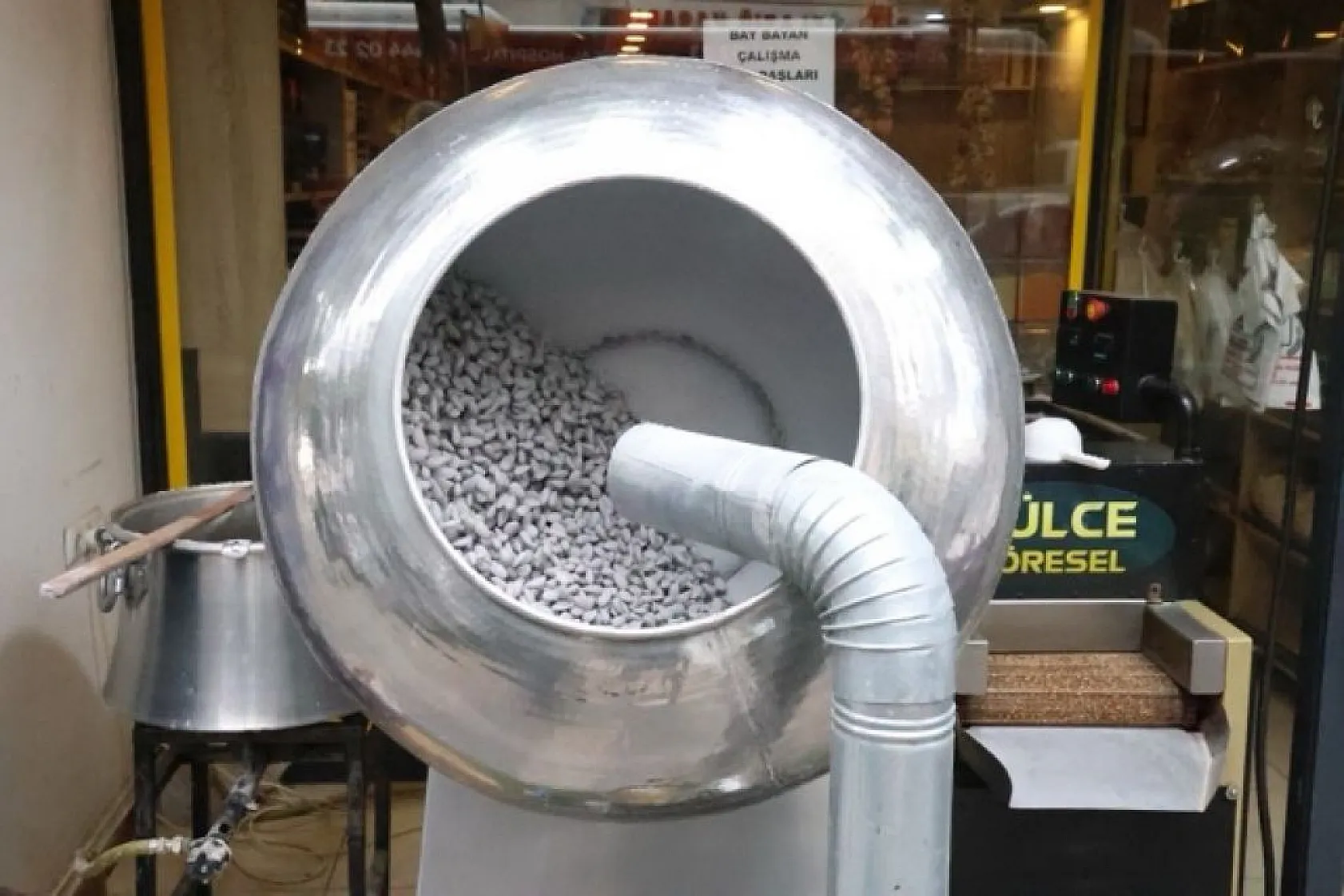 Bademin badem şekerine yolculuğu başladı