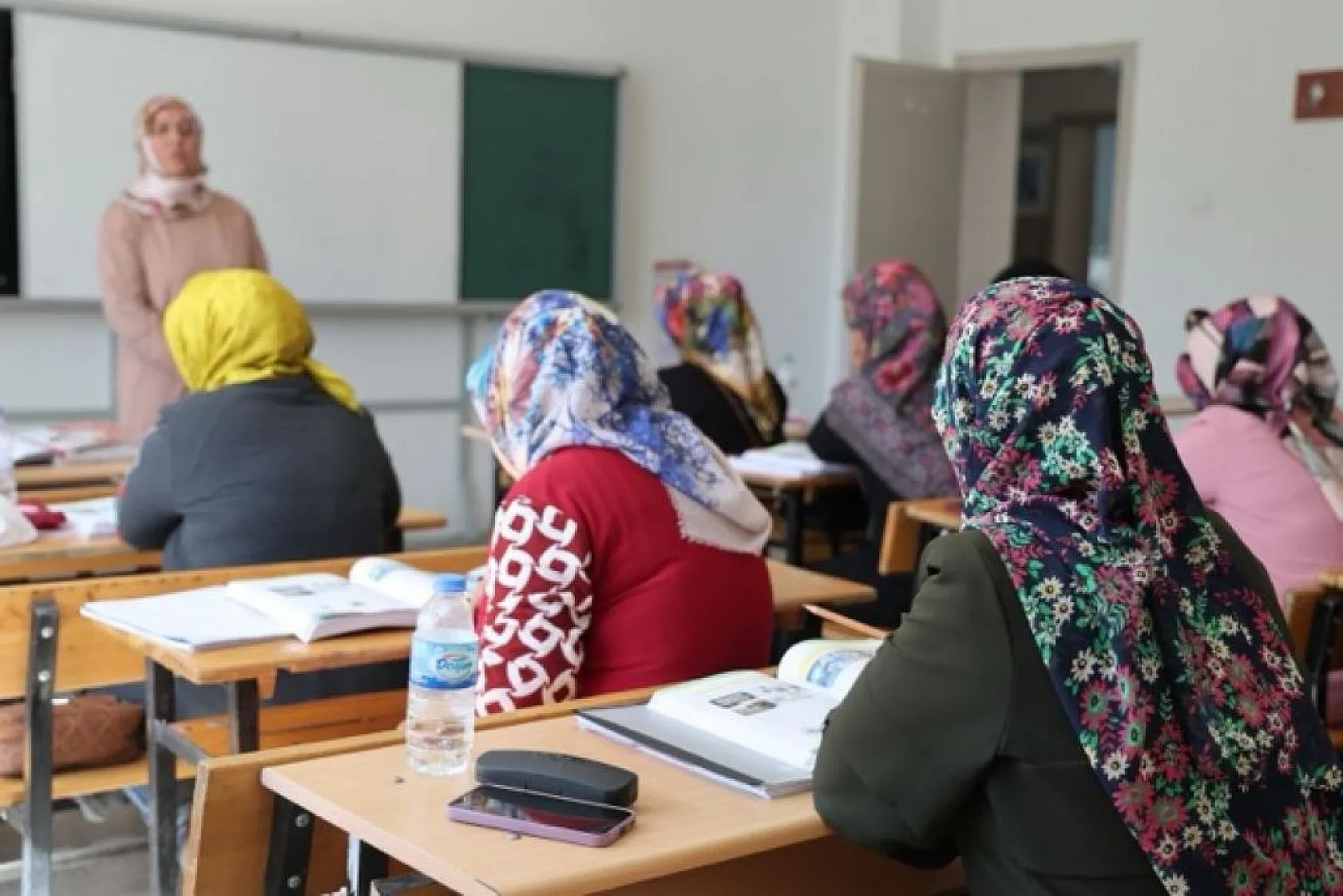 Elazığ'da okuma yazma seferberliği