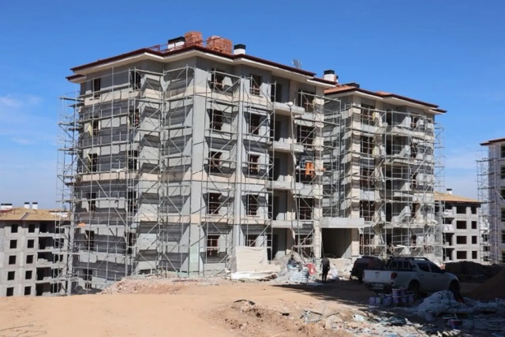 Güneykent'te 608 konut yükseliyor