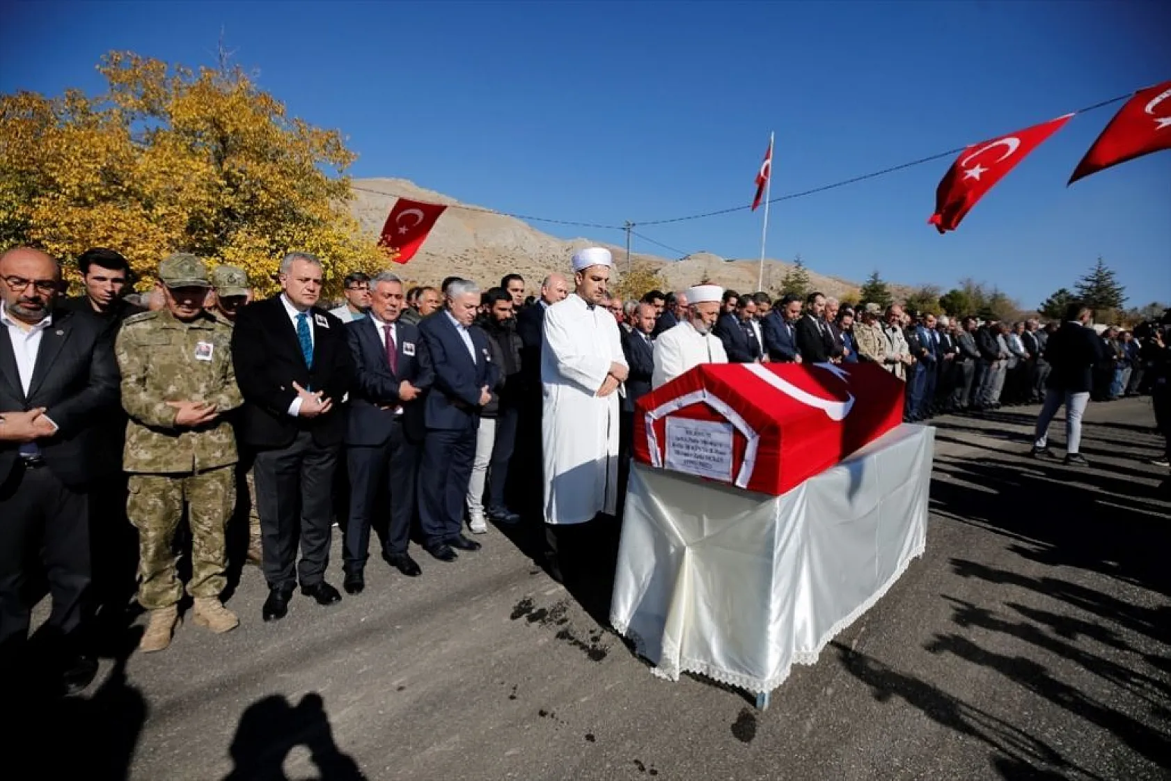Şehit Fethi Sekin'in babası son yolculuğuna uğurlandı