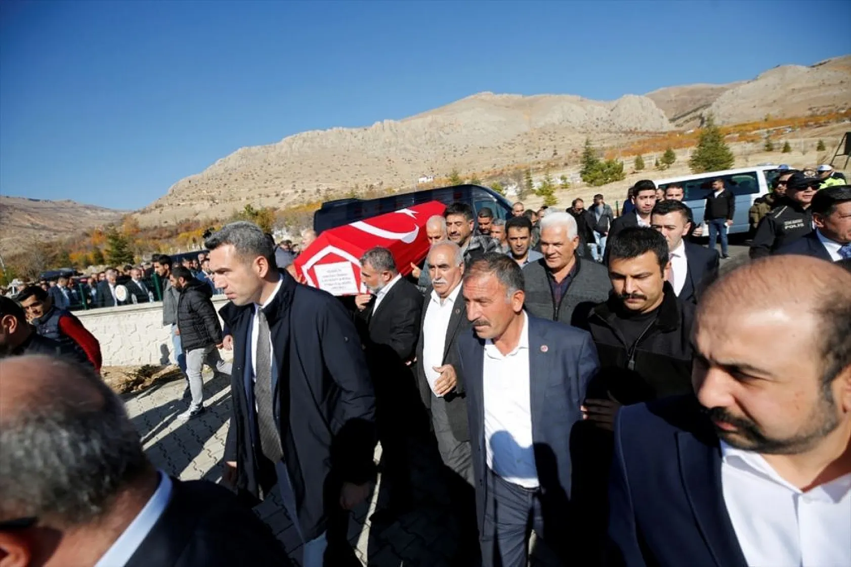 Şehit Fethi Sekin'in babası son yolculuğuna uğurlandı