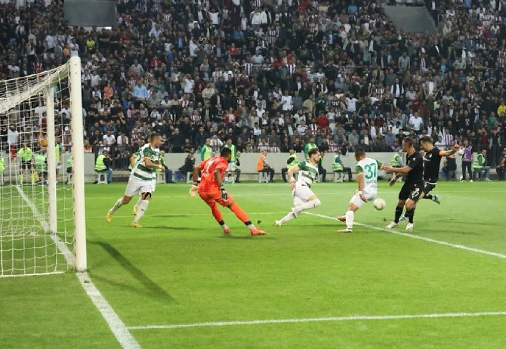 Elazığspor 4 - 0 Efeler 09 SFK