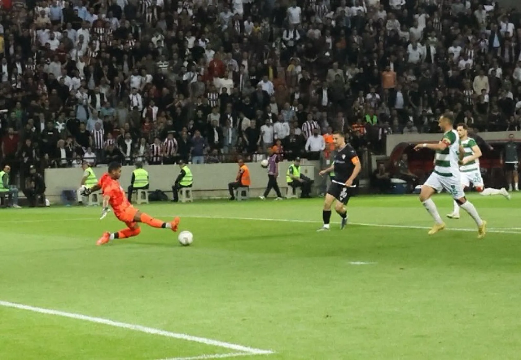 Elazığspor 4 - 0 Efeler 09 SFK