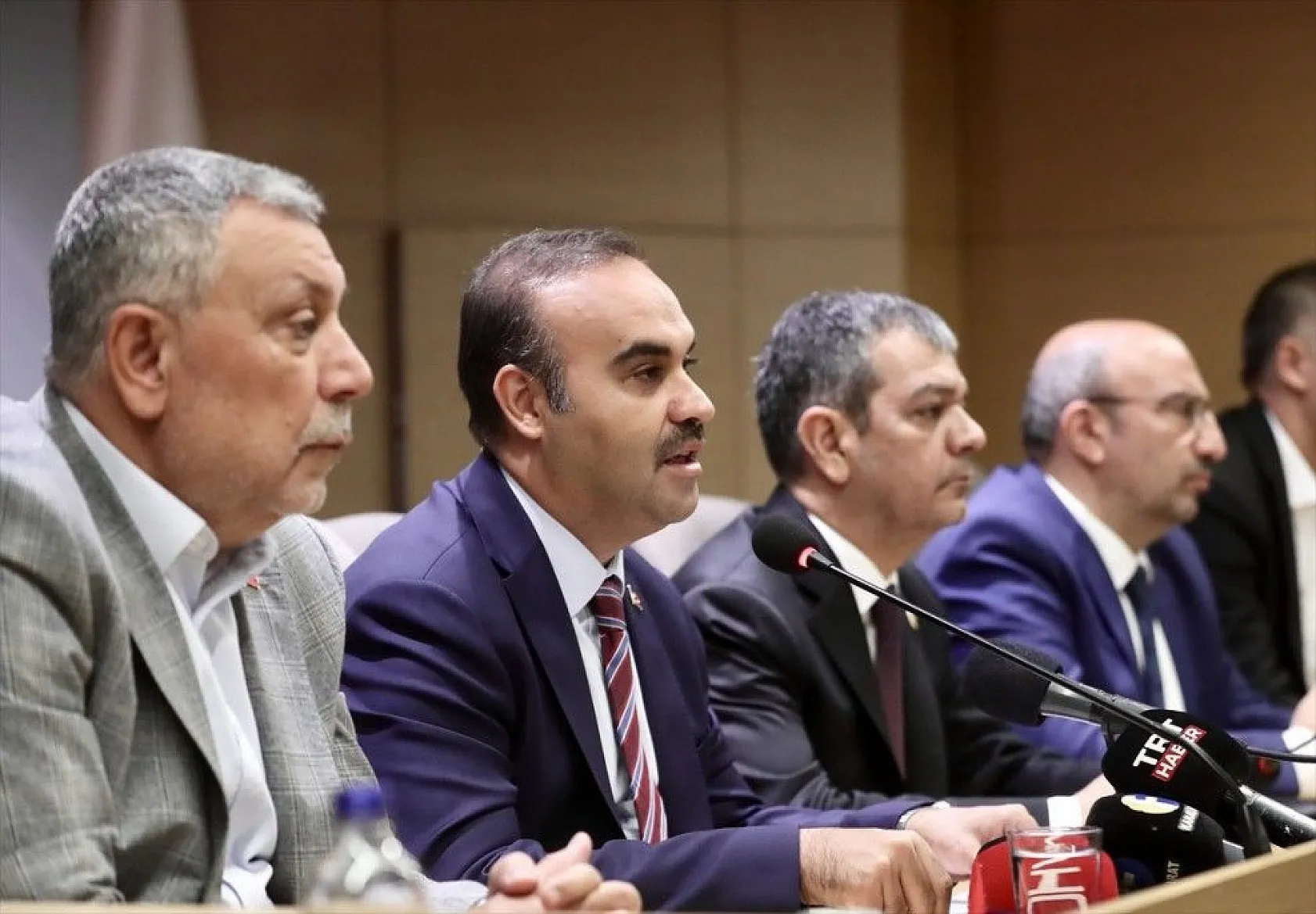 Sanayi ve Teknoloji Bakanı Kacır, Elazığ'da