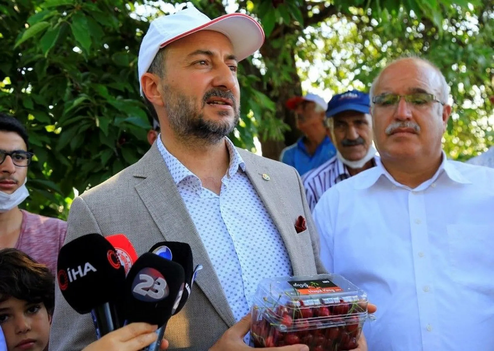 'Harput Kiraz'ında hasat başladı