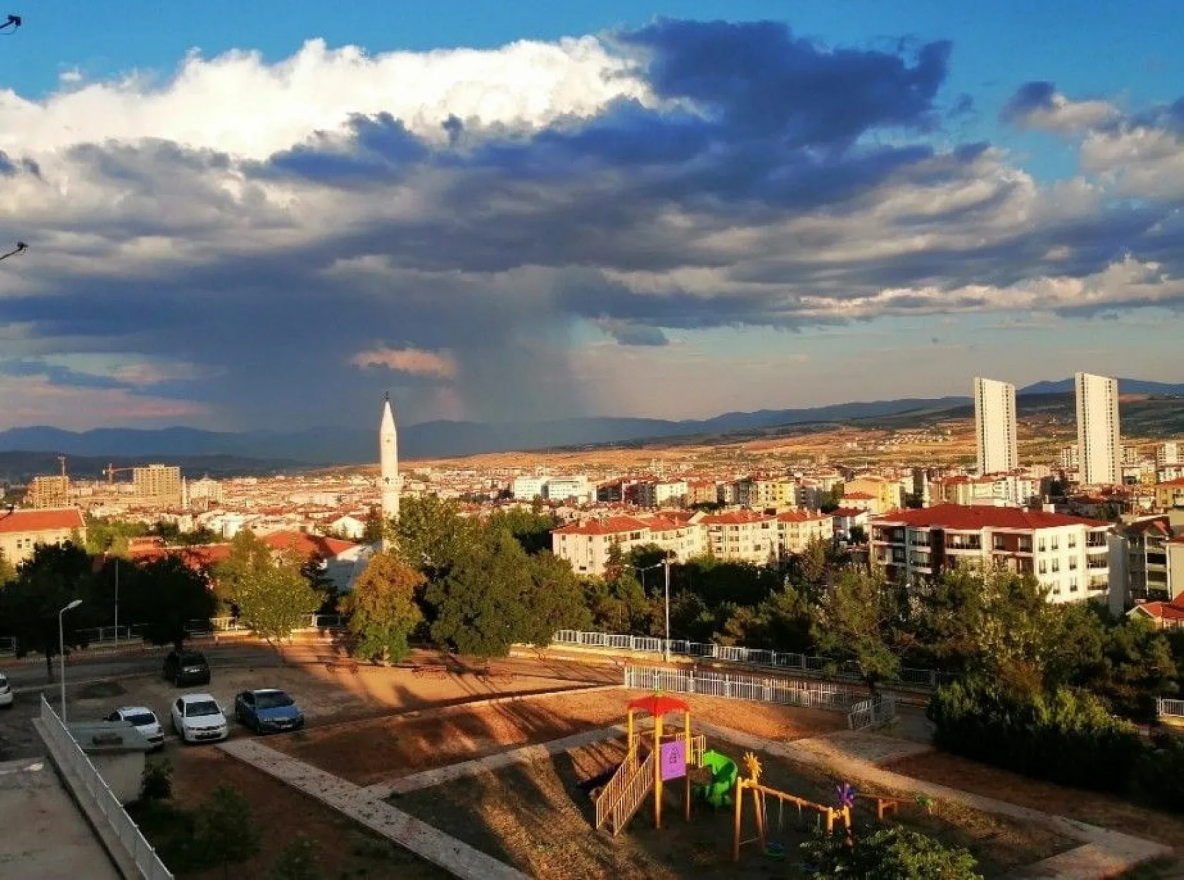 Elazığ'da bulutların muhteşem görsel şöleni