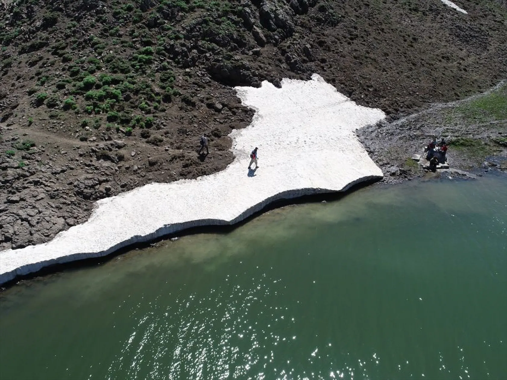 Gerendal Gölü, doğa tutkunlarını bekliyor
