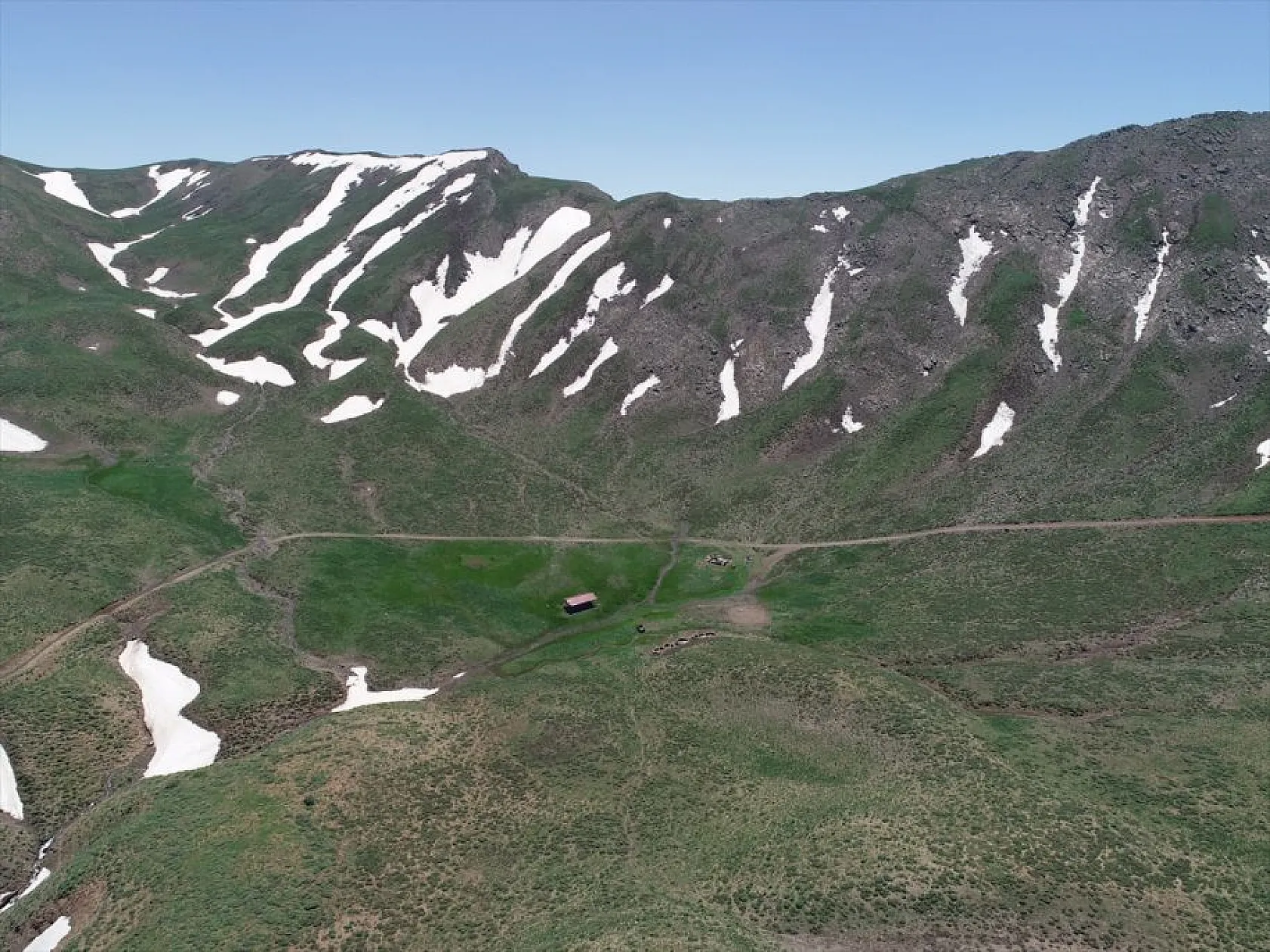 Gerendal Gölü, doğa tutkunlarını bekliyor