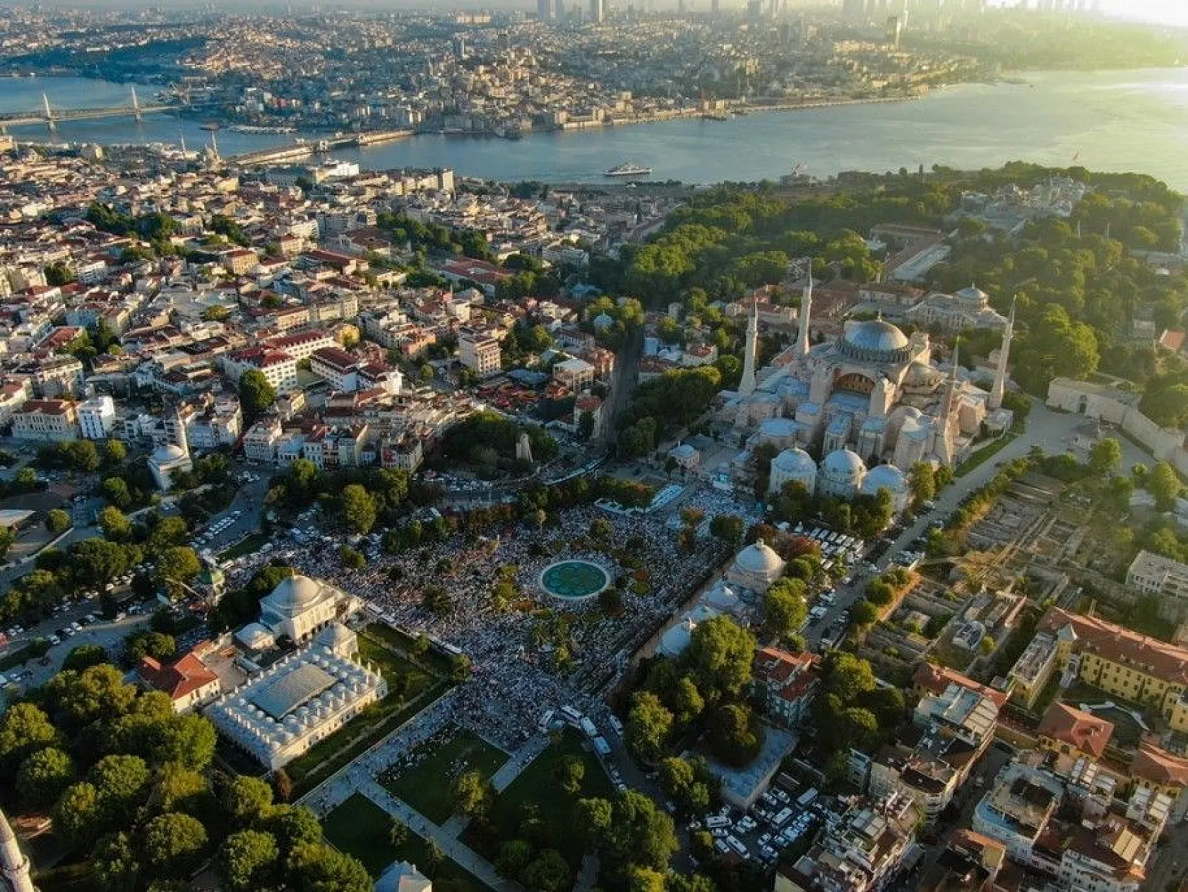 Kurban Bayramı'nın son gününde vatandaşlar Ayasofya'ya akın etti