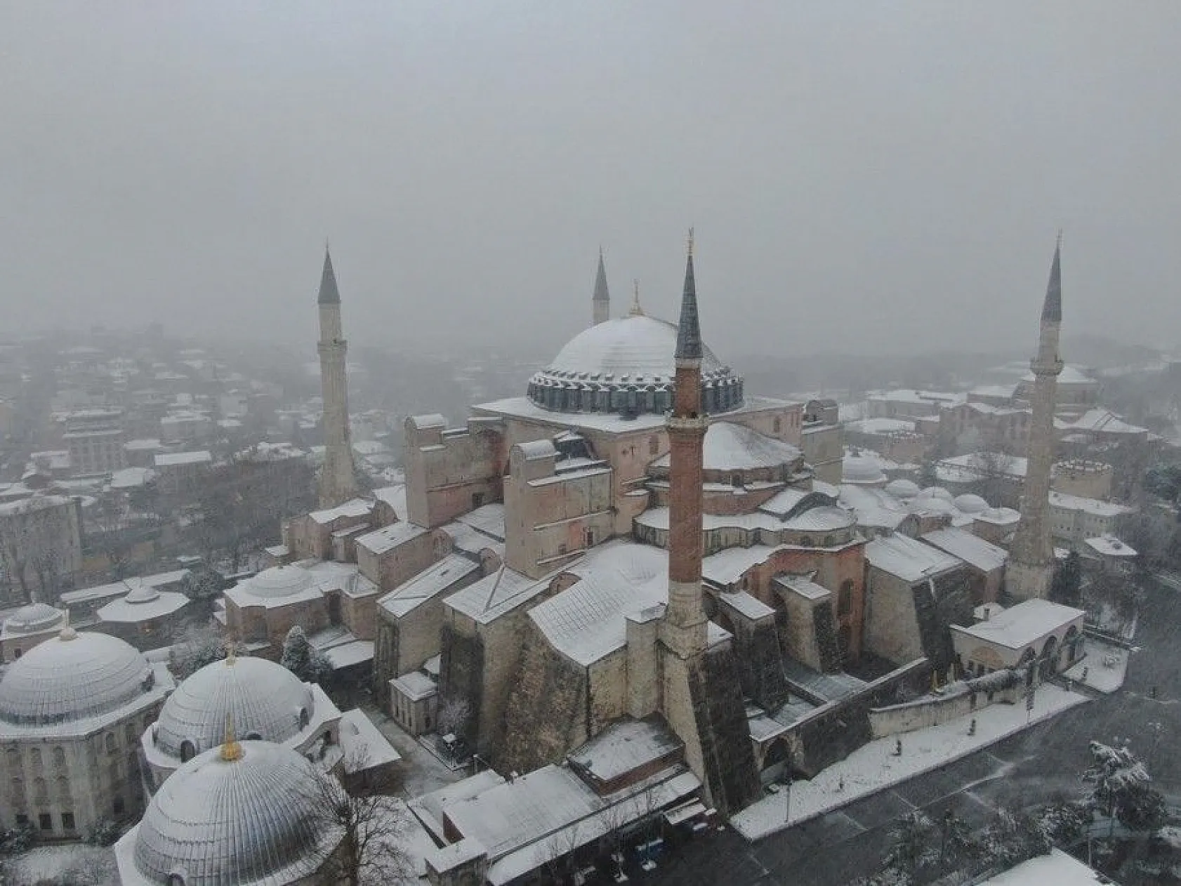 İstanbul'dan muhteşem kar manzaraları