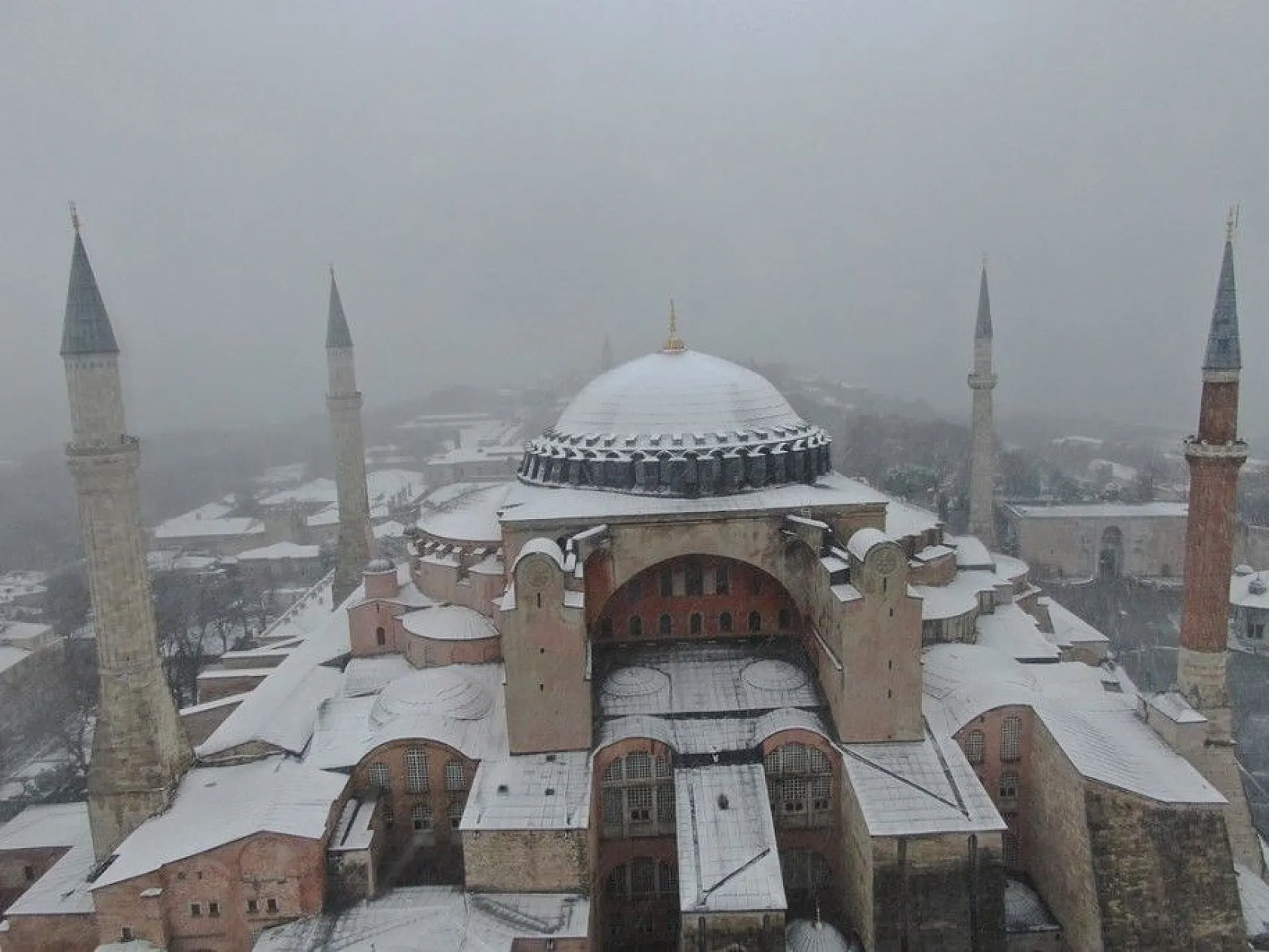 İstanbul'dan muhteşem kar manzaraları