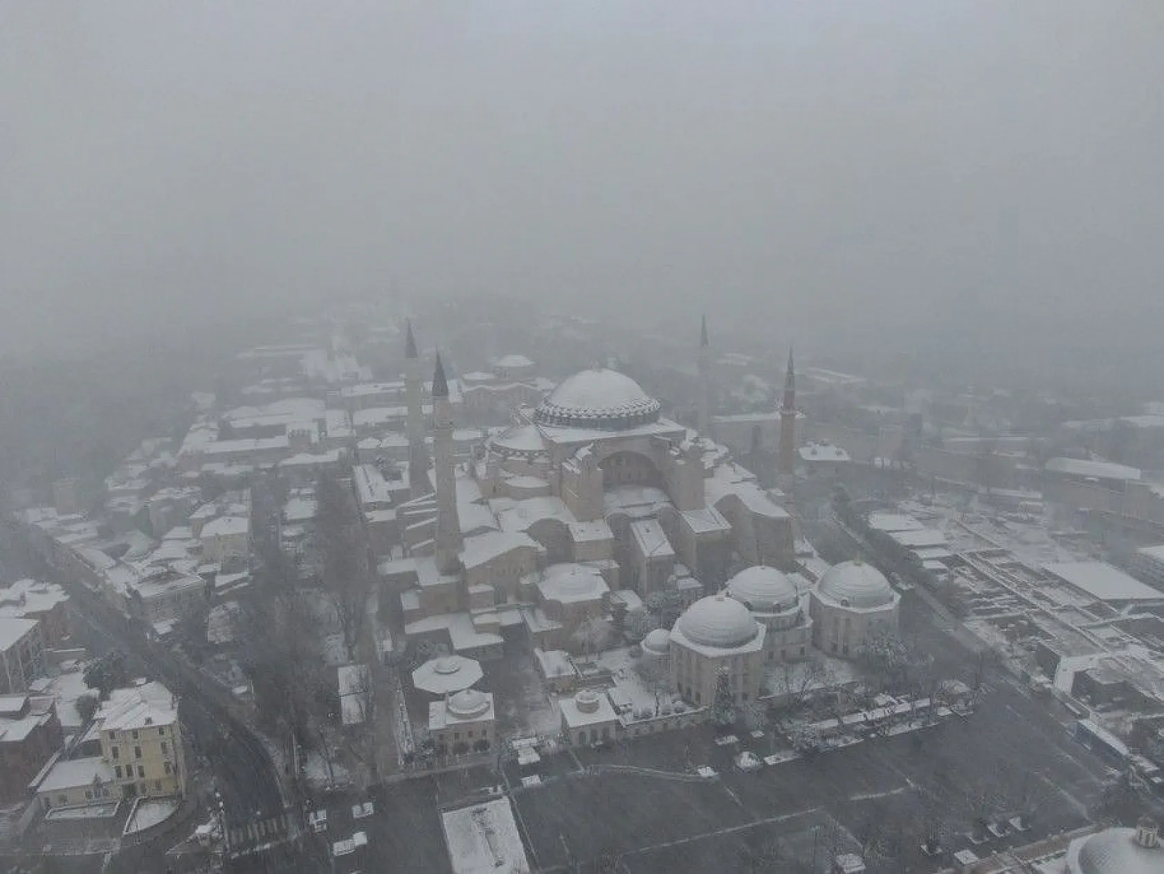 İstanbul'dan muhteşem kar manzaraları
