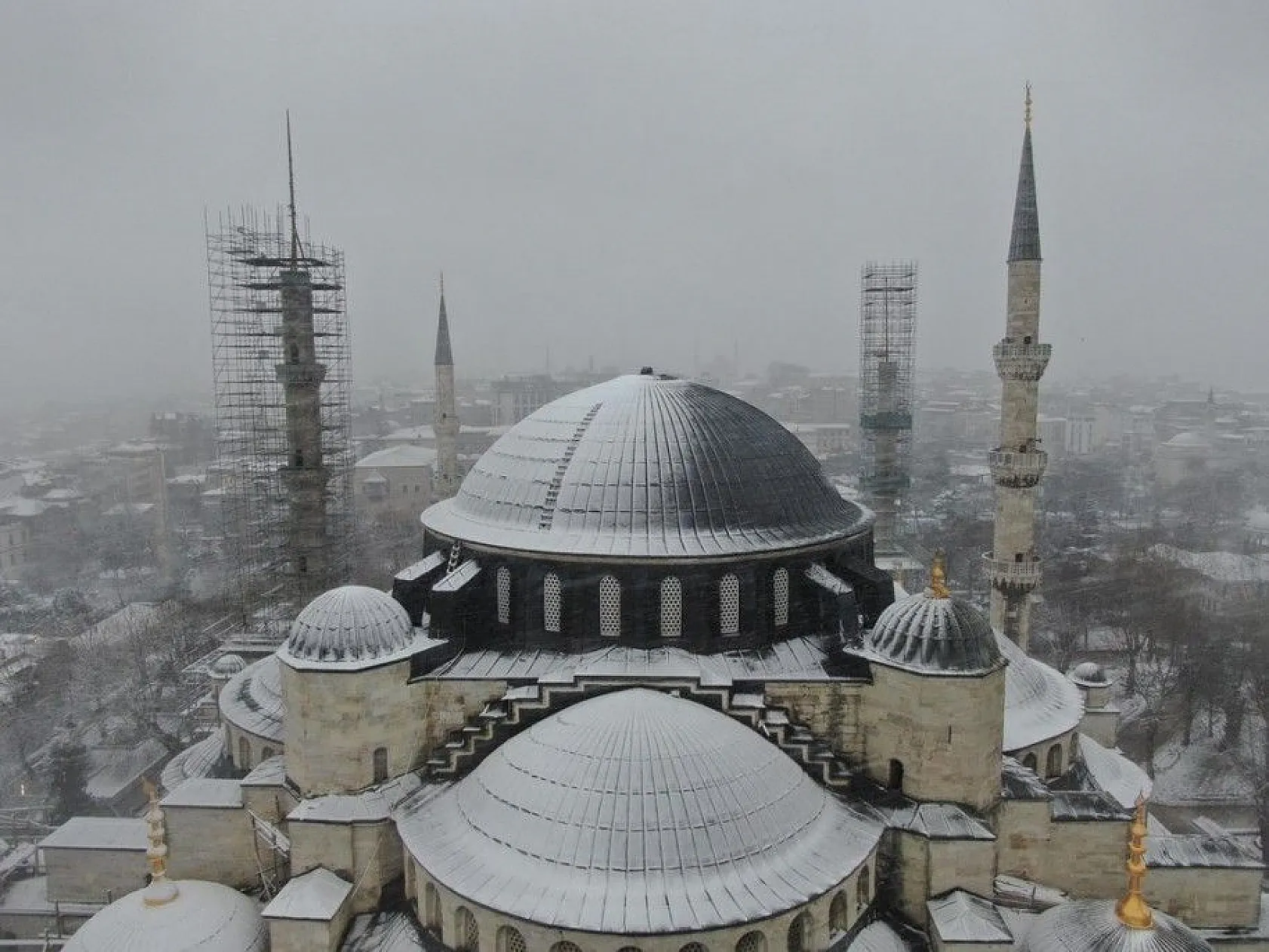 İstanbul'dan muhteşem kar manzaraları