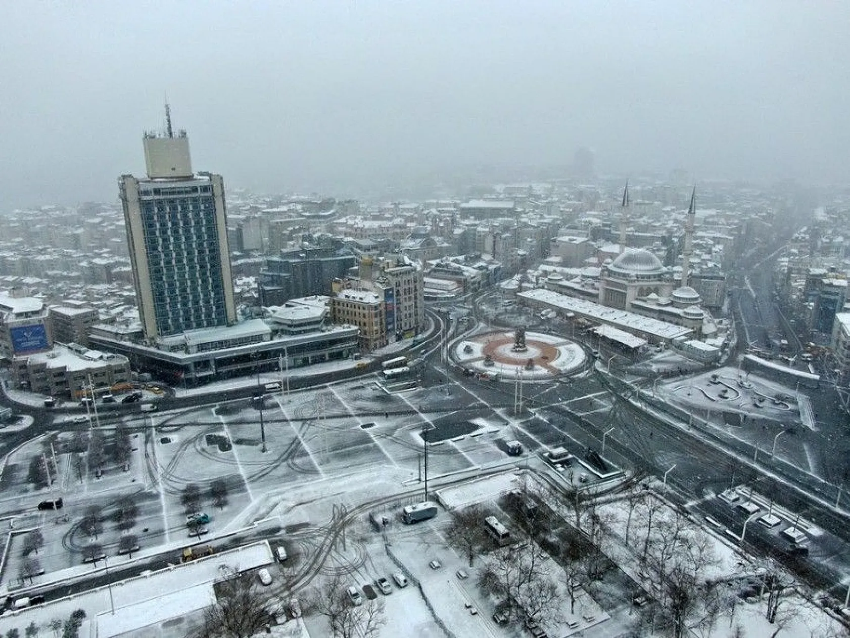 İstanbul'dan muhteşem kar manzaraları