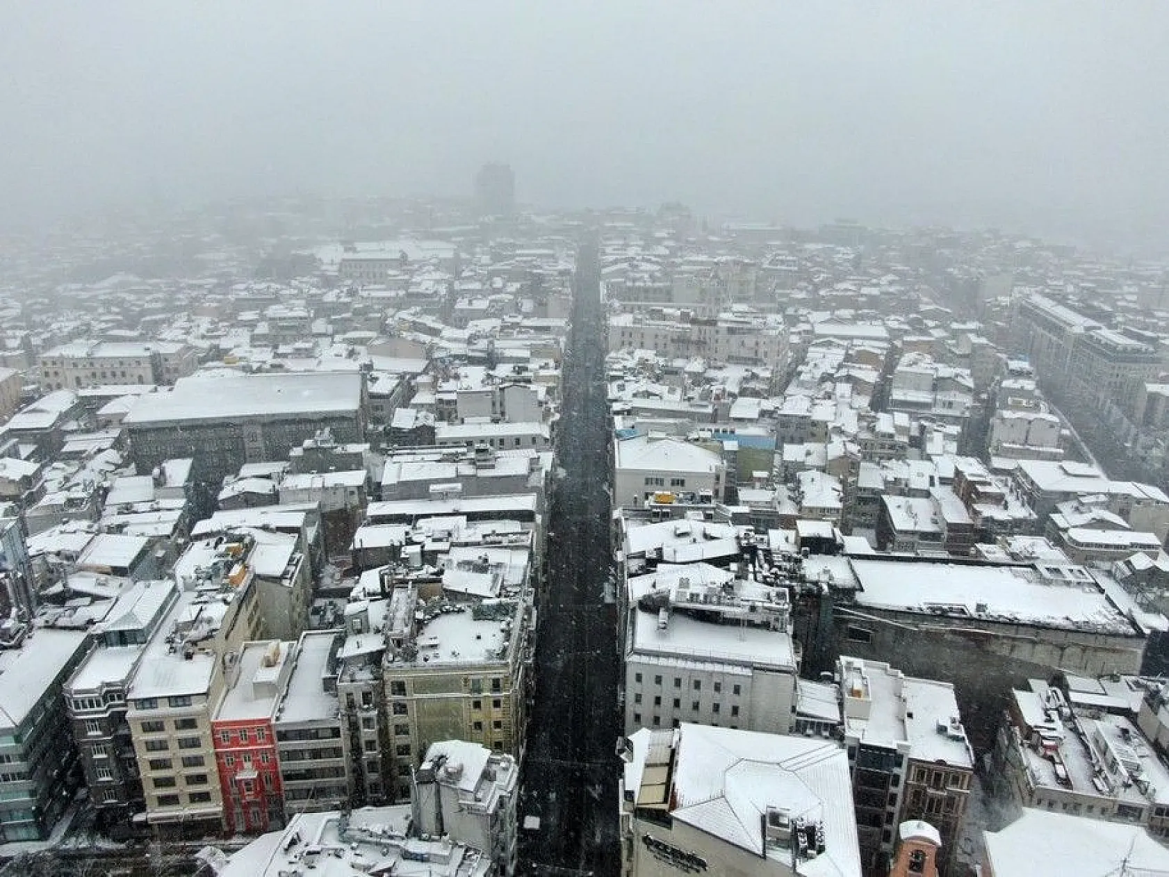 İstanbul'dan muhteşem kar manzaraları