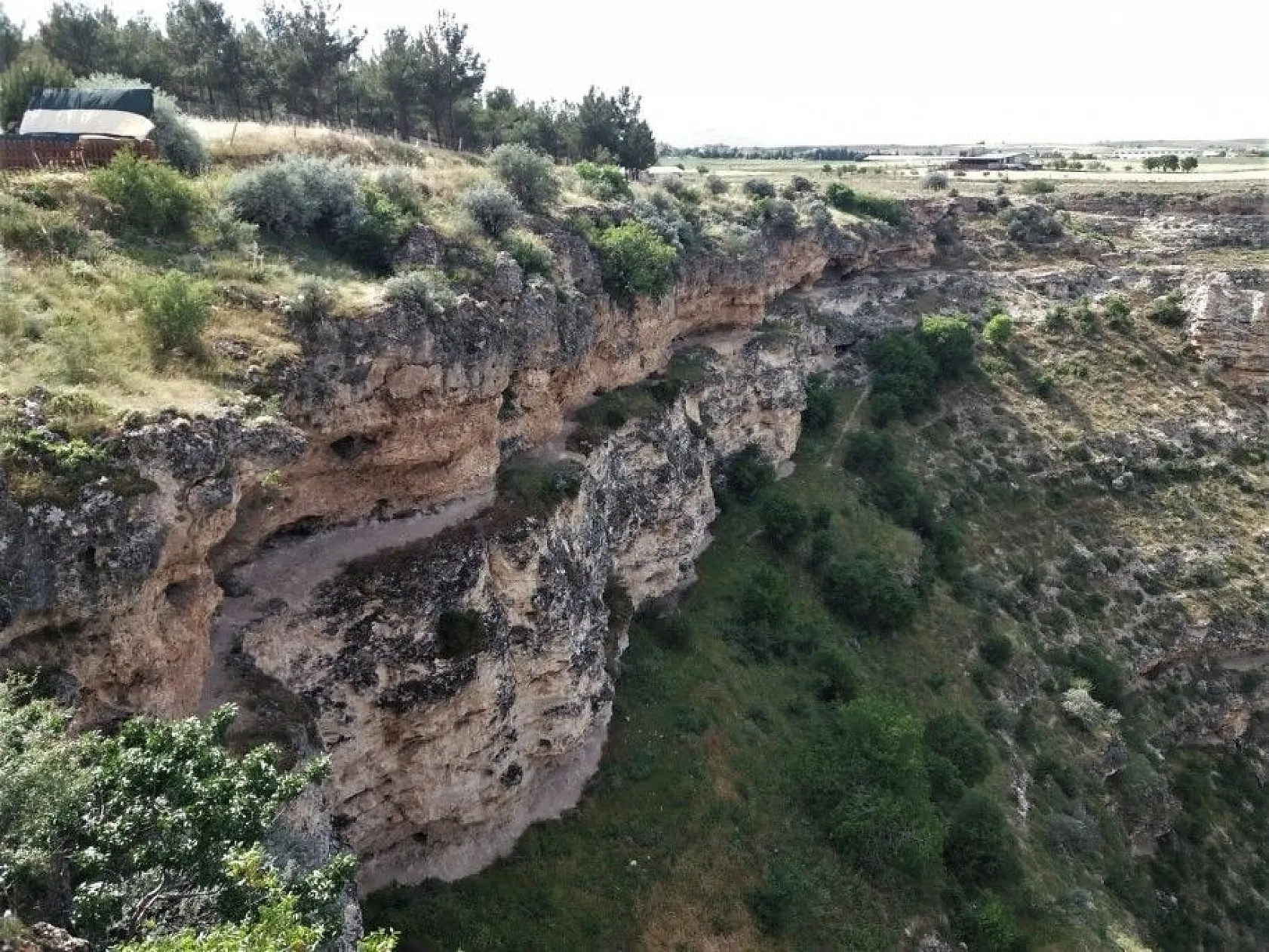 Ulubey Kanyonu görenleri kendine hayran bırakıyor
