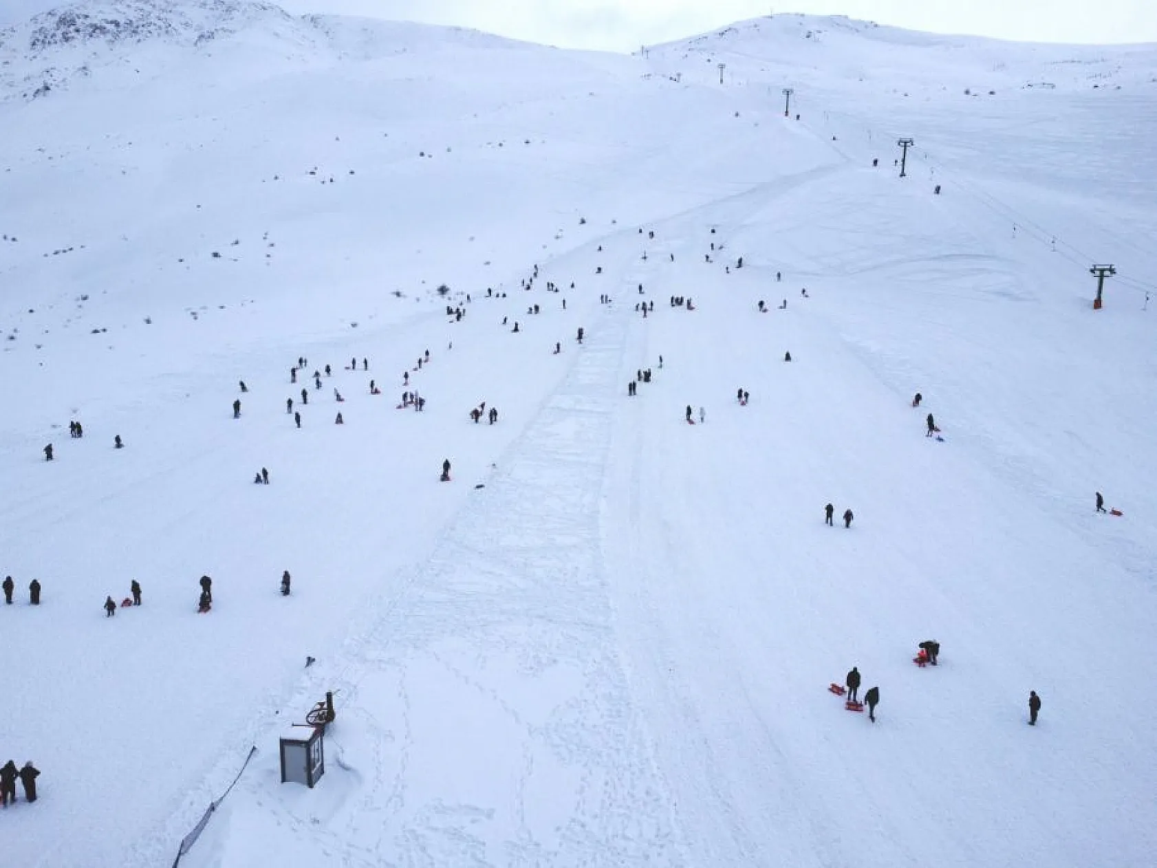 Kış turizminin gözdesi: Hazarbaba Kayak Merkezi