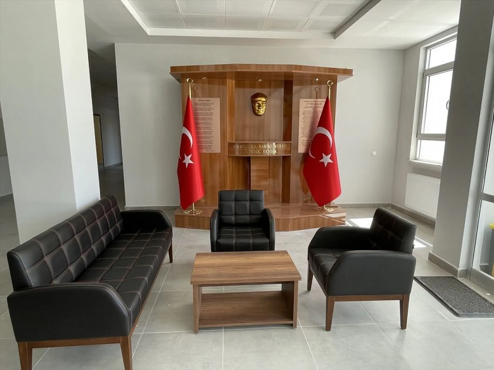 Elazığ'ın farklı noktalarında modern okullar yükseliyor