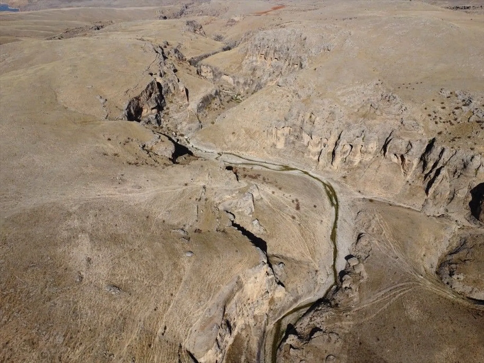 Elazığ Valisi Toraman, 'Saklıkapı Kanyonu'nu inceledi