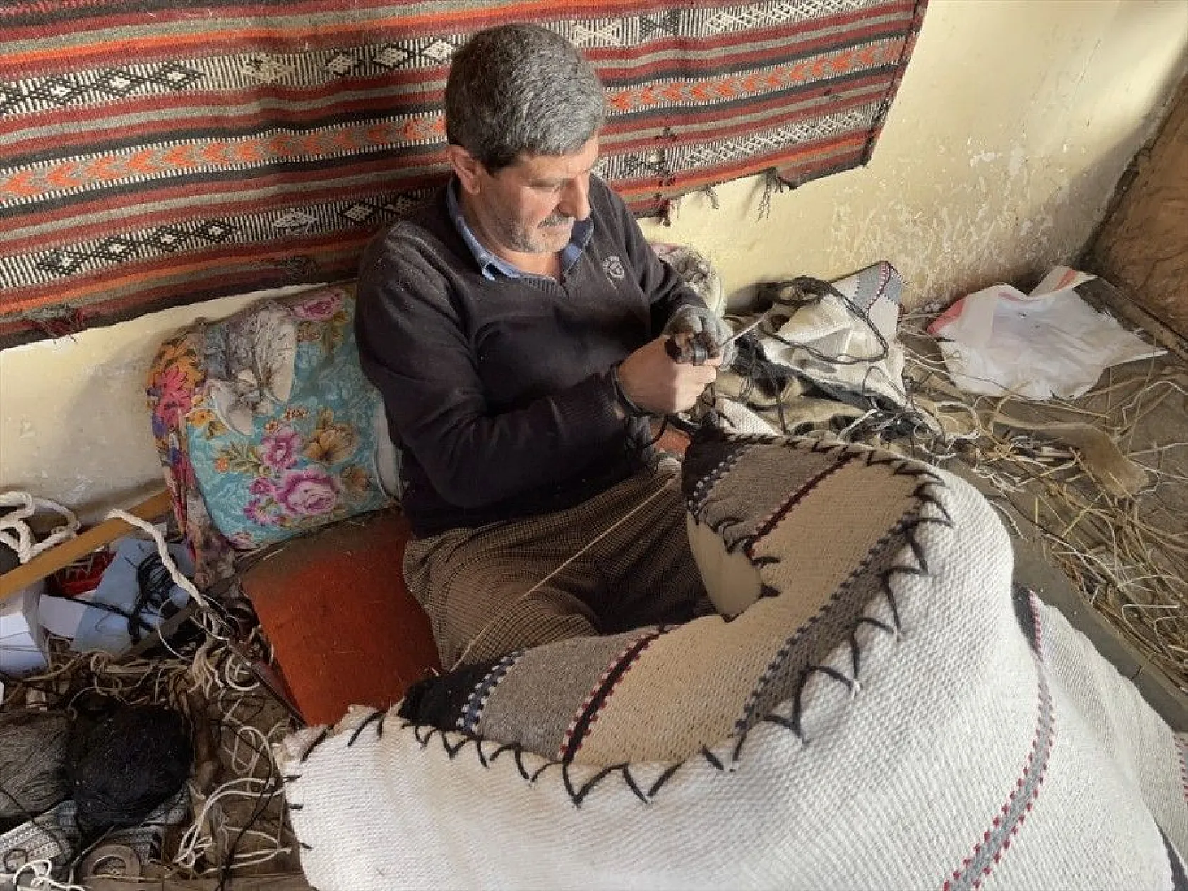 Elazığ'ın son palancısı dede yadigarı mesleğini 43 yıldır sürdürüyor