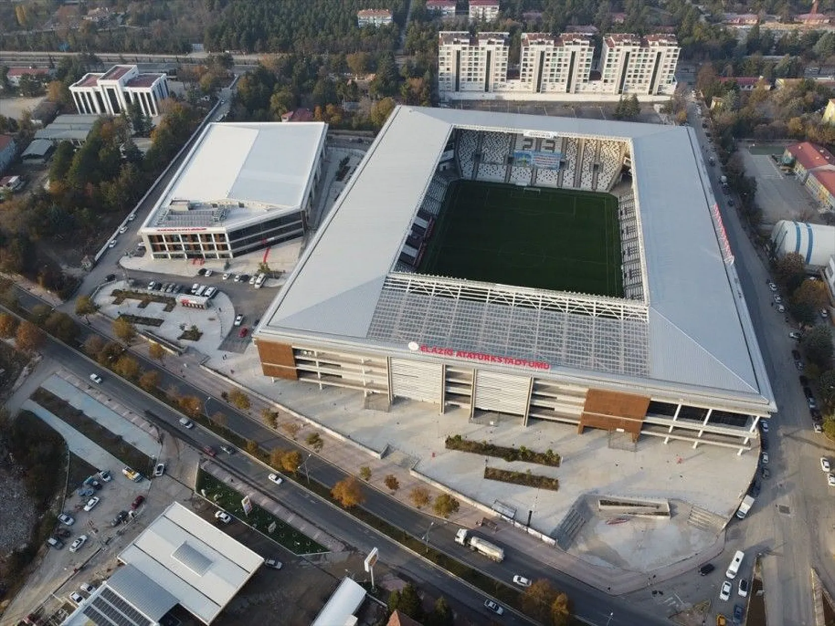 Elazığ'ın 'yaşayan stadı'nda uluslararası başarılara hazırlanıyorlar