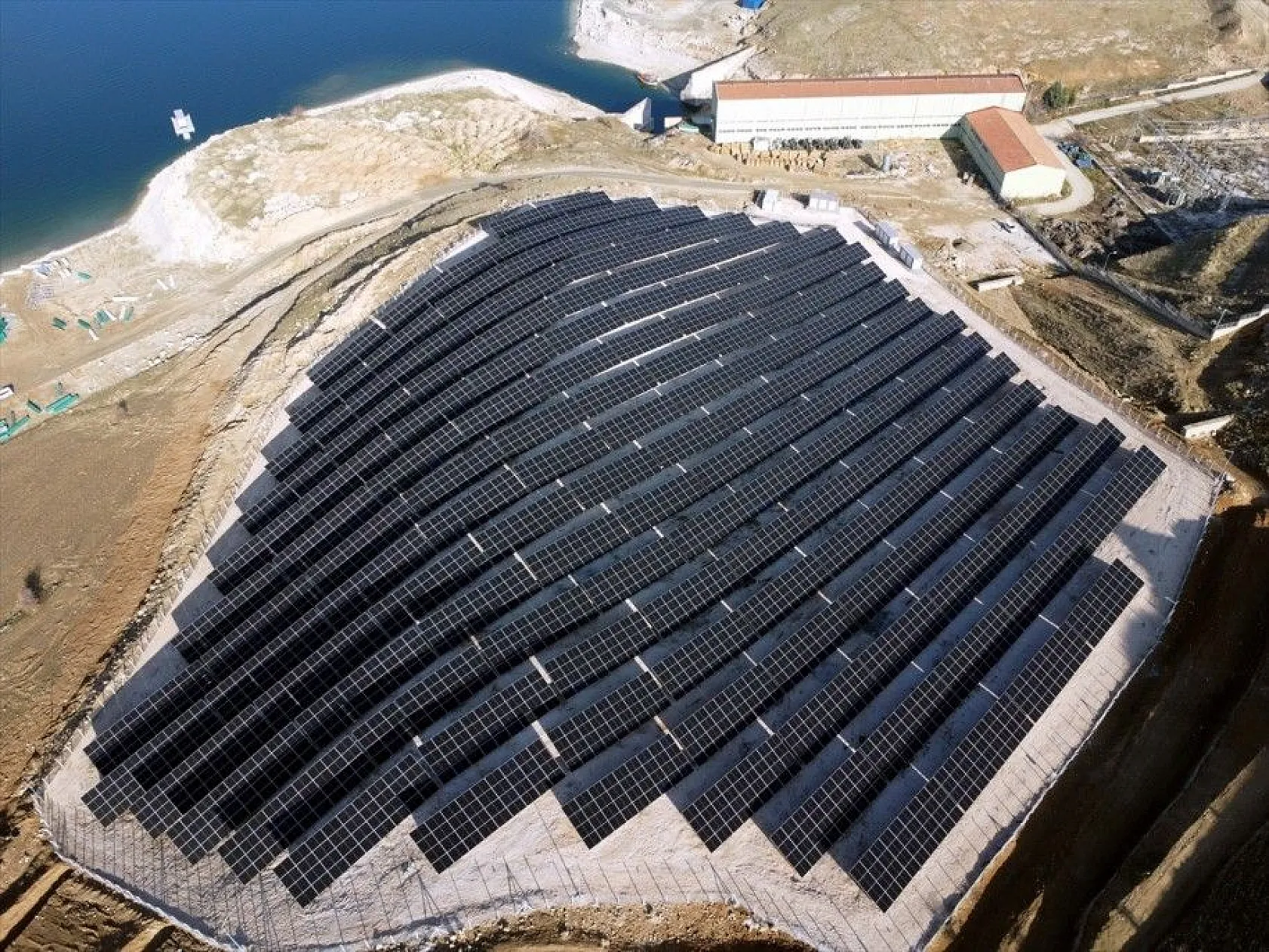 DSİ'nin kurduğu GES ile çiftçinin sulama için elektrik maliyeti azalacak