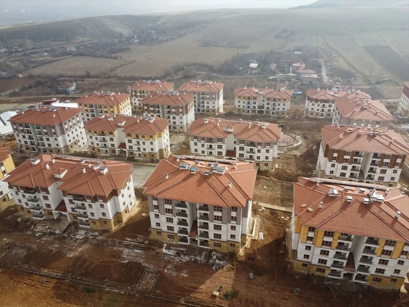 9.690 konut bu yıl depremzedelerle buluşacak