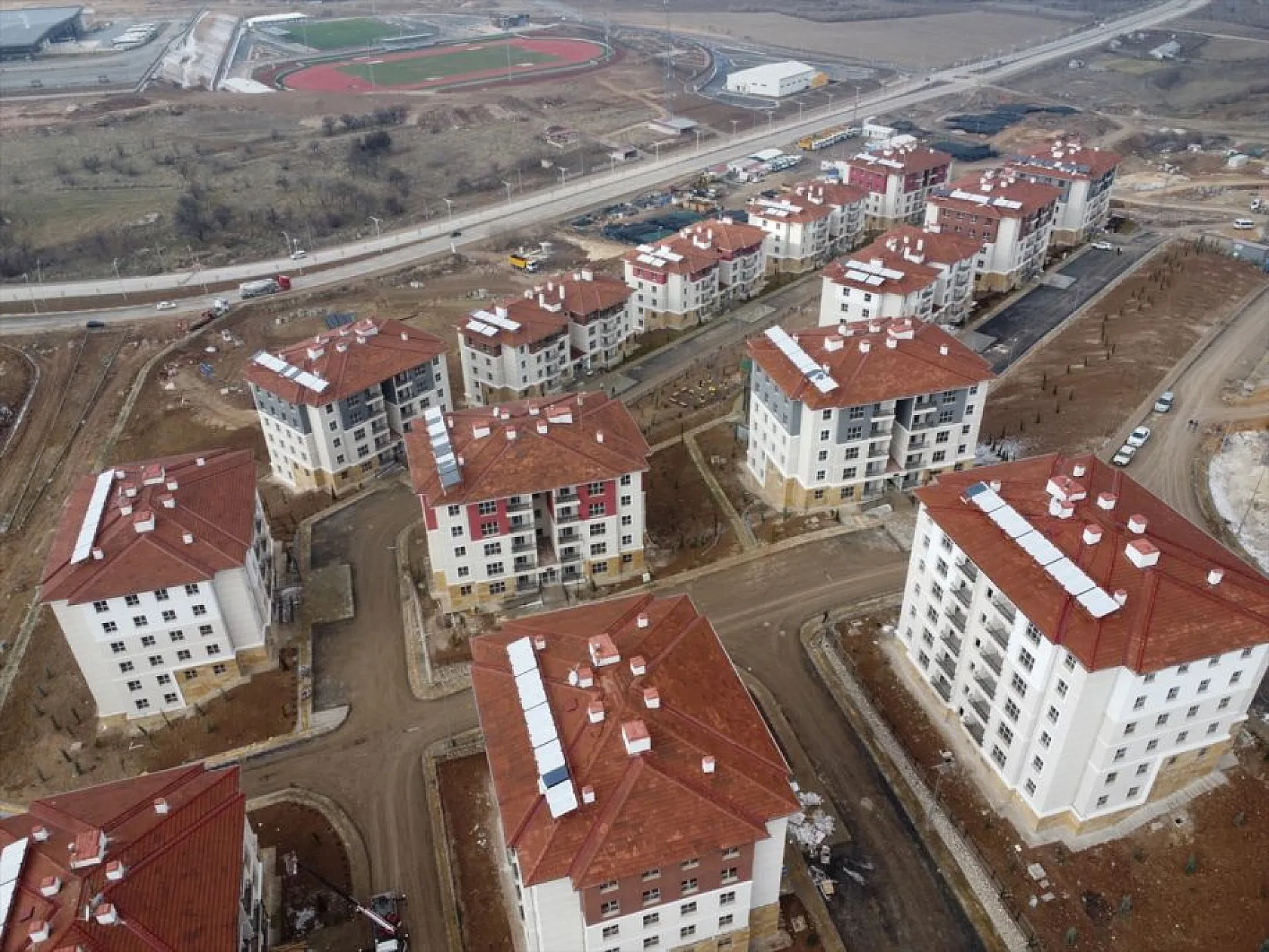 9.690 konut bu yıl depremzedelerle buluşacak