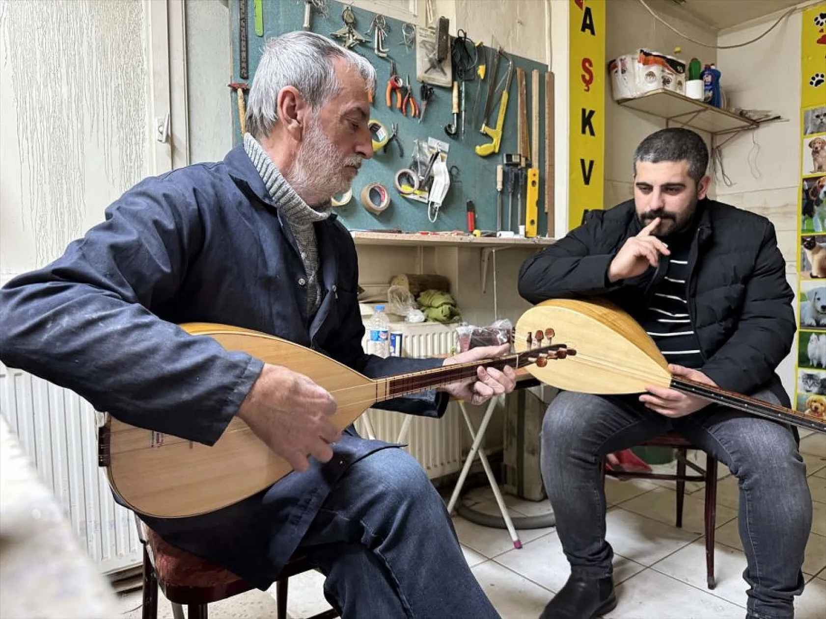 Elazığ'da bağlamaya adanmış bir ömür
