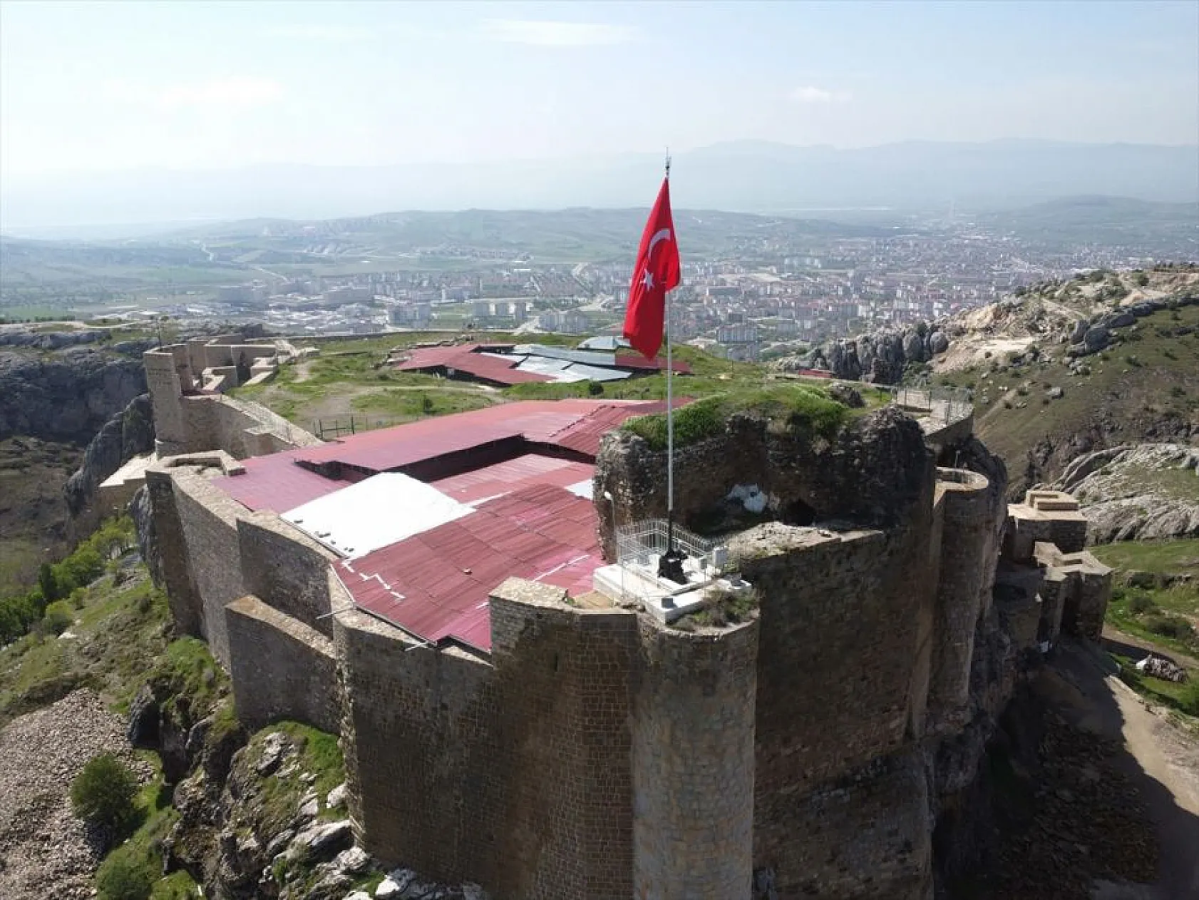 Harput Kalesi'nde 2025 yılı kazı sezonu başladı