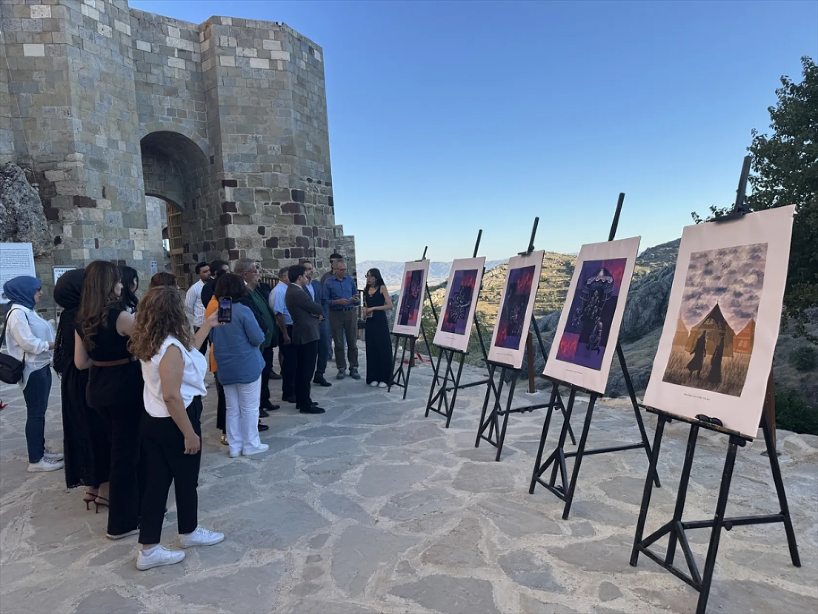 Harput Kalesi'nde Dede Korkut dijitalleşti