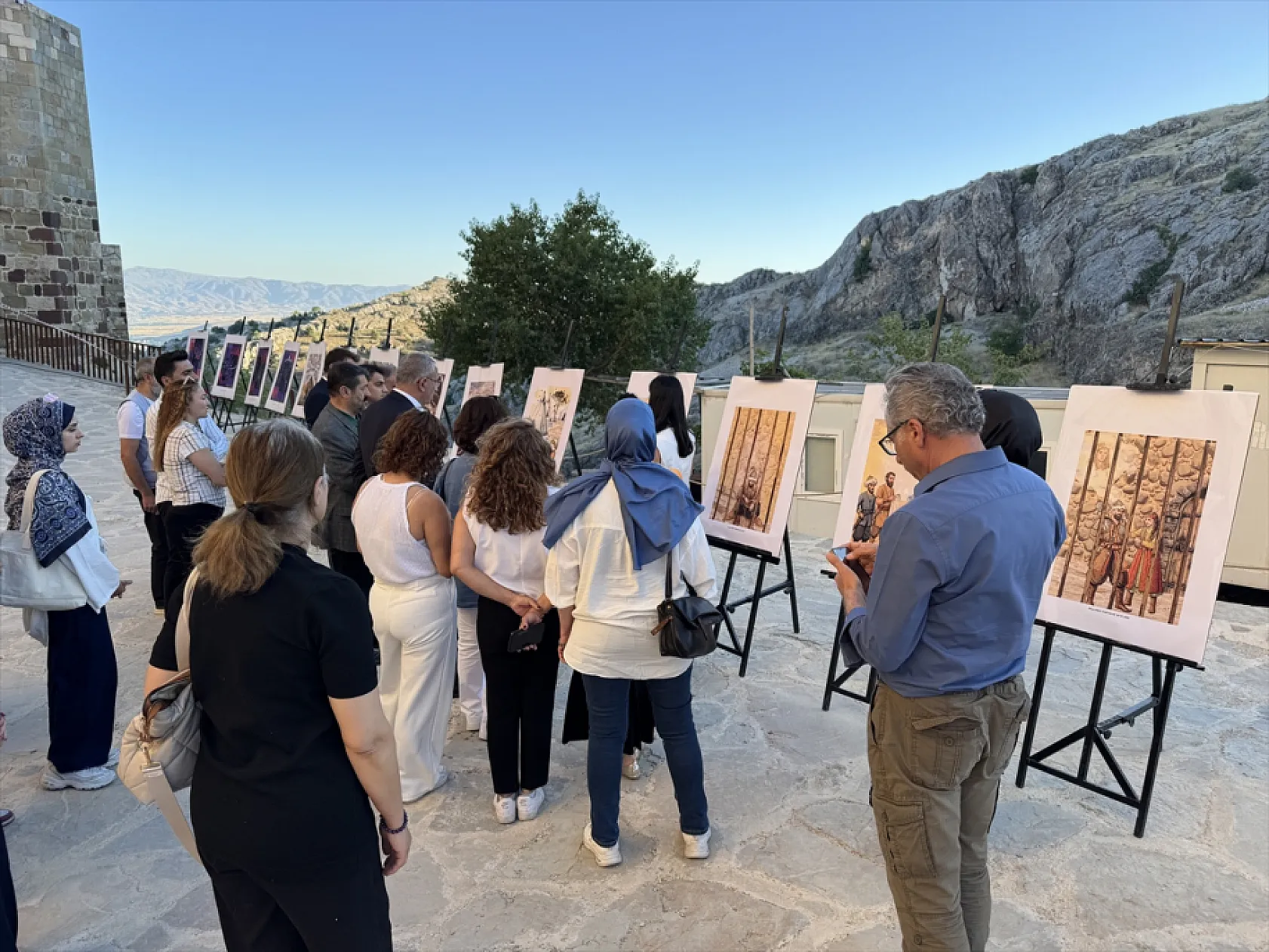 Harput Kalesi'nde Dede Korkut dijitalleşti