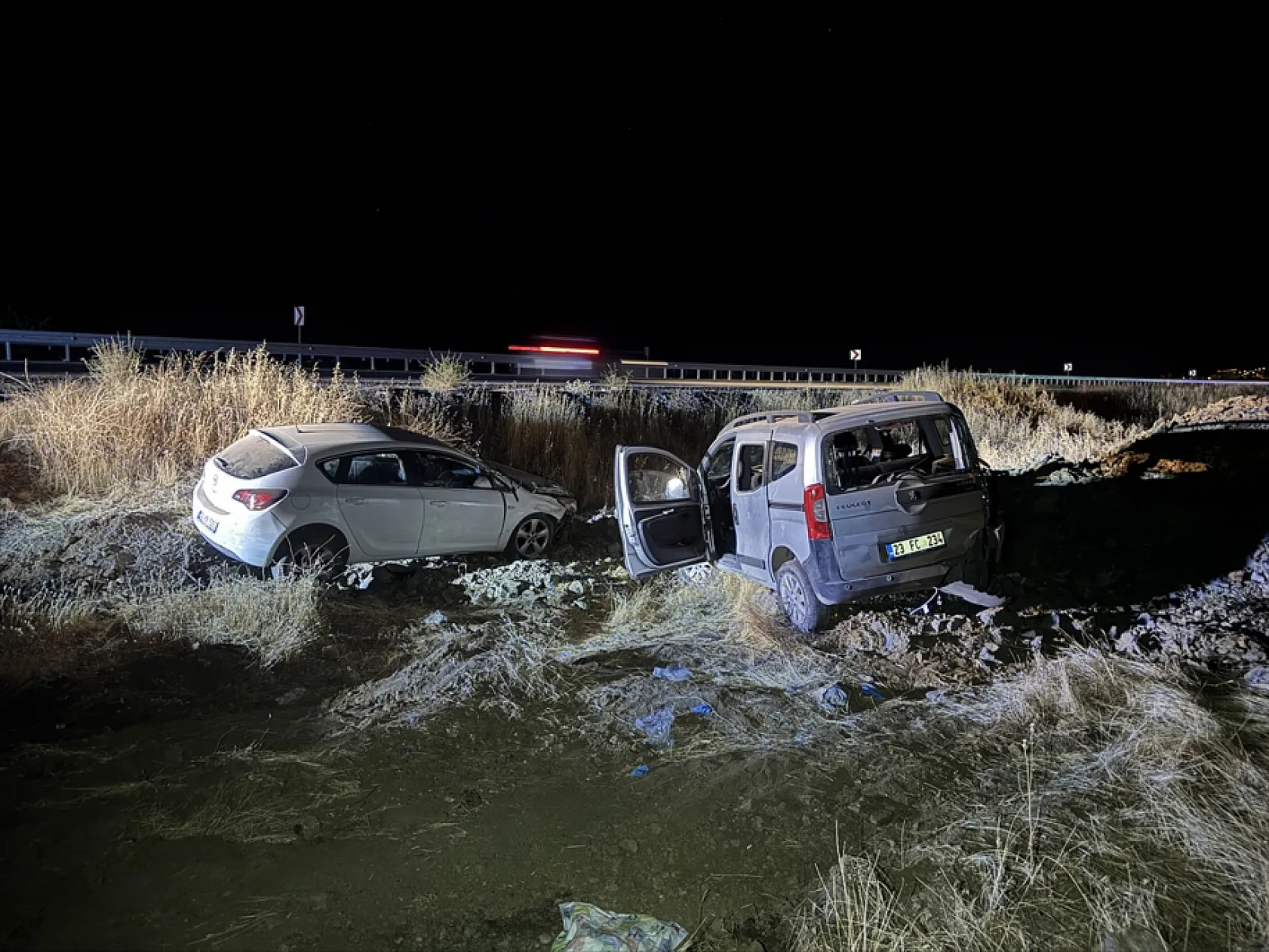 Elazığ-Bingöl yolunda feci kaza