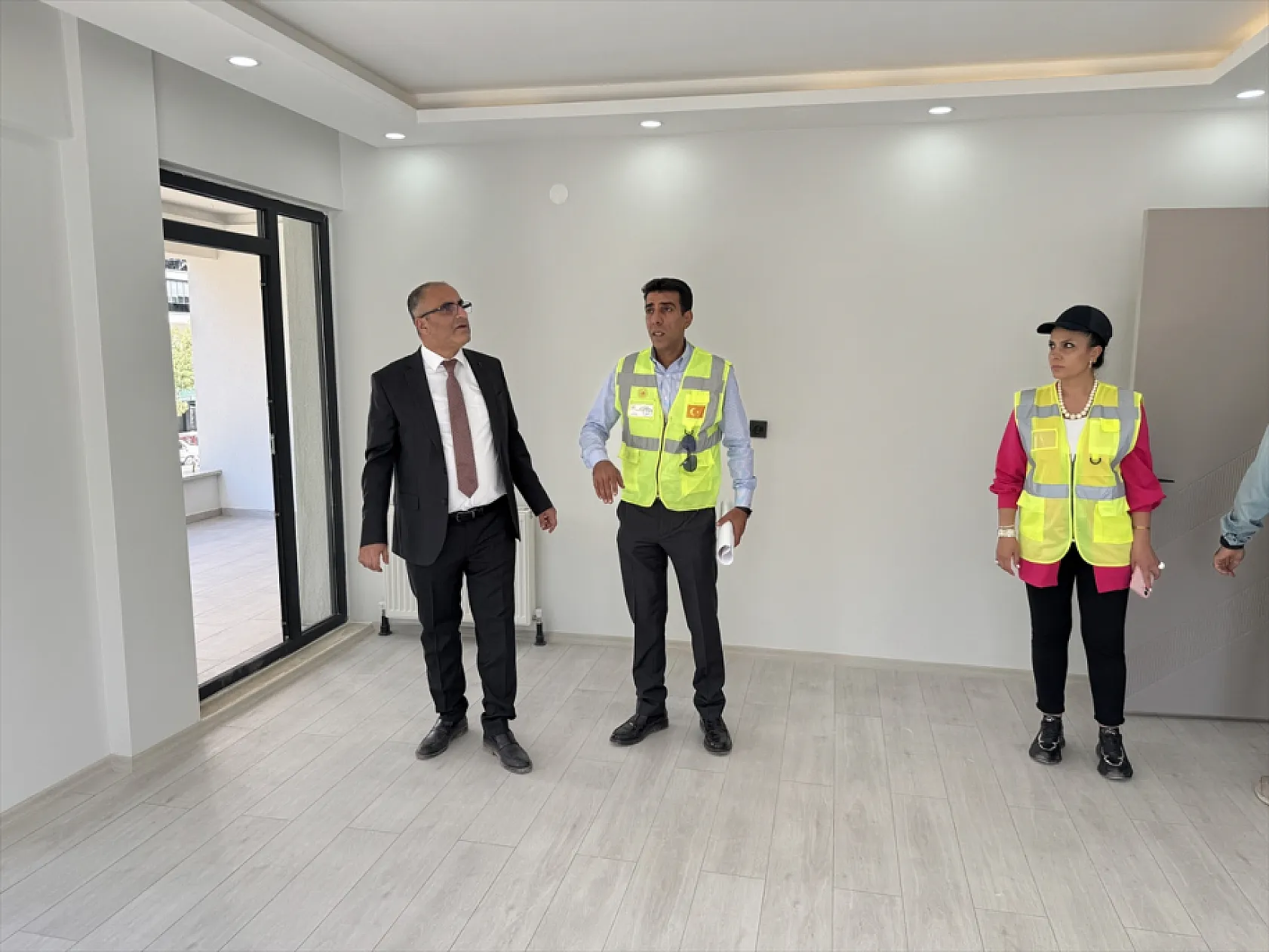 Elazığ'da 1216 aile yeni evine kavuştu