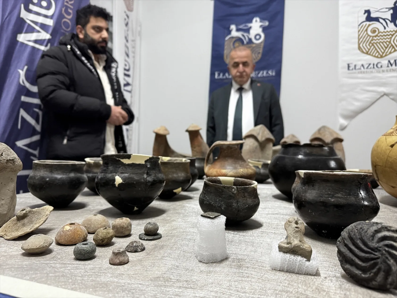 Elazığ'da 7 bin 500 yıllık eser gün yüzüne çıkarıldı