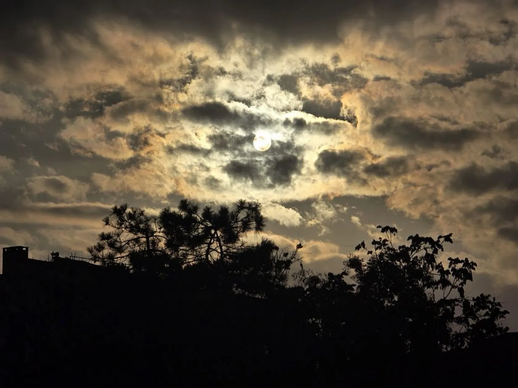 Elazığ gökyüzünde görsel şölen