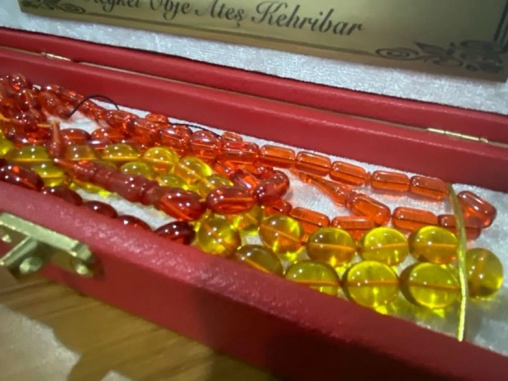 Daire fiyatına tespih koleksiyonu