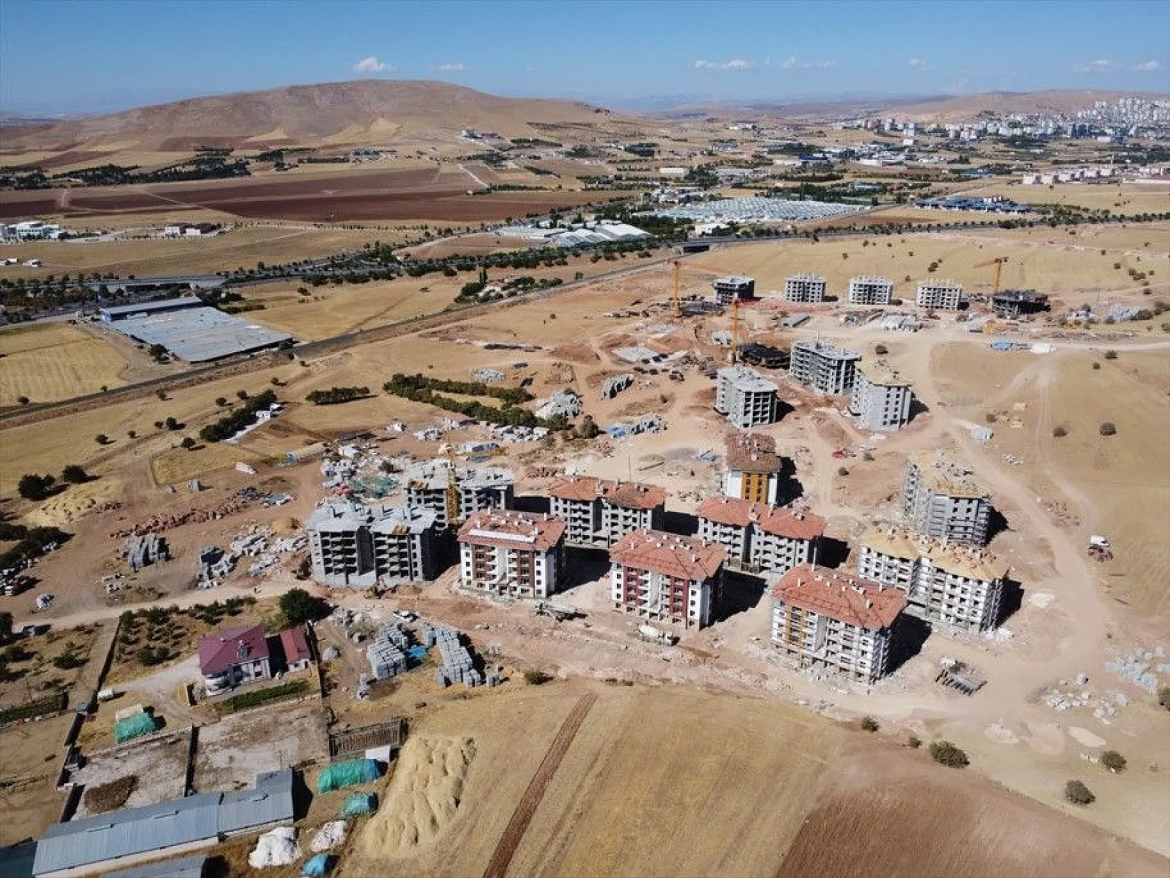 Elazığ'da kalıcı konutlar yükseliyor