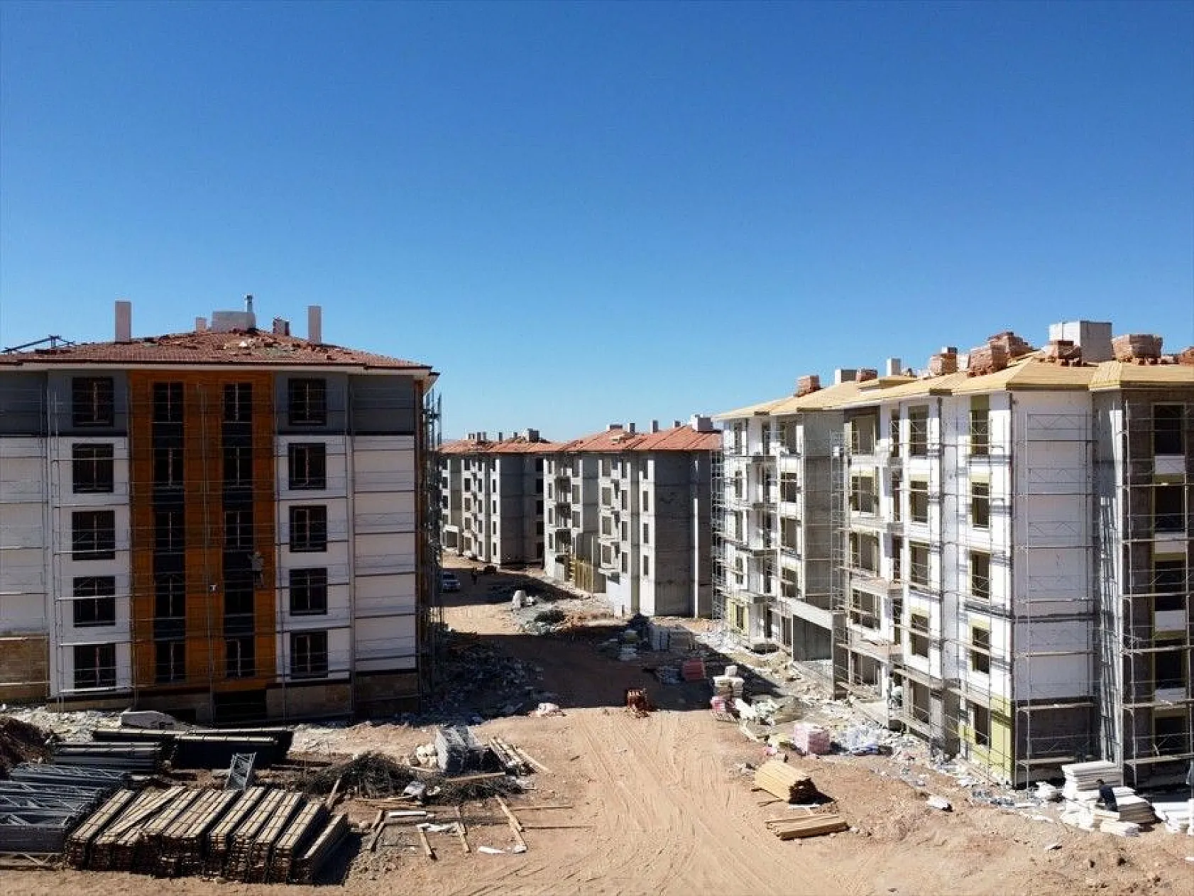Elazığ'da kalıcı konutlar yükseliyor
