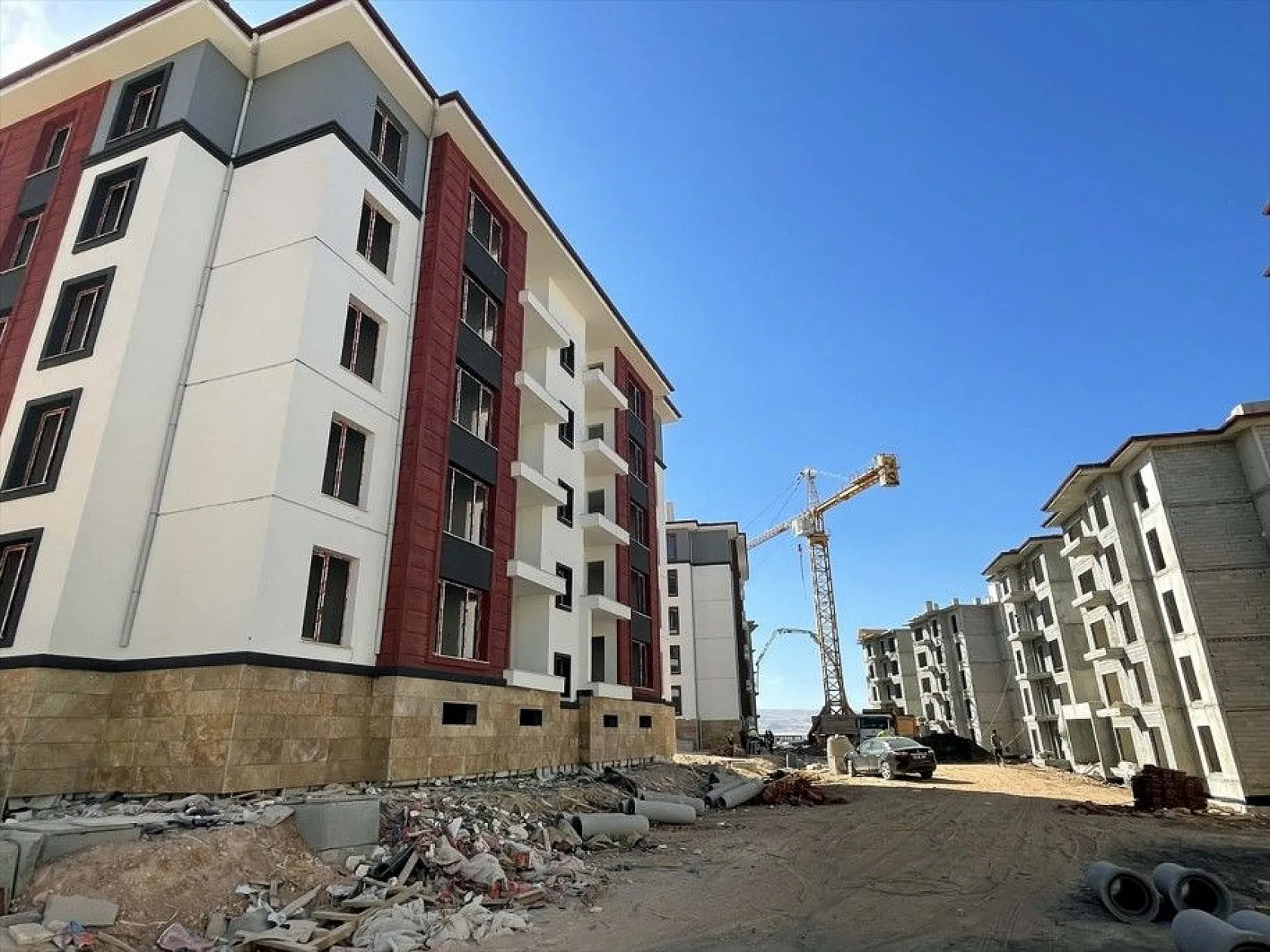 Elazığ'da kalıcı konutlar yükseliyor