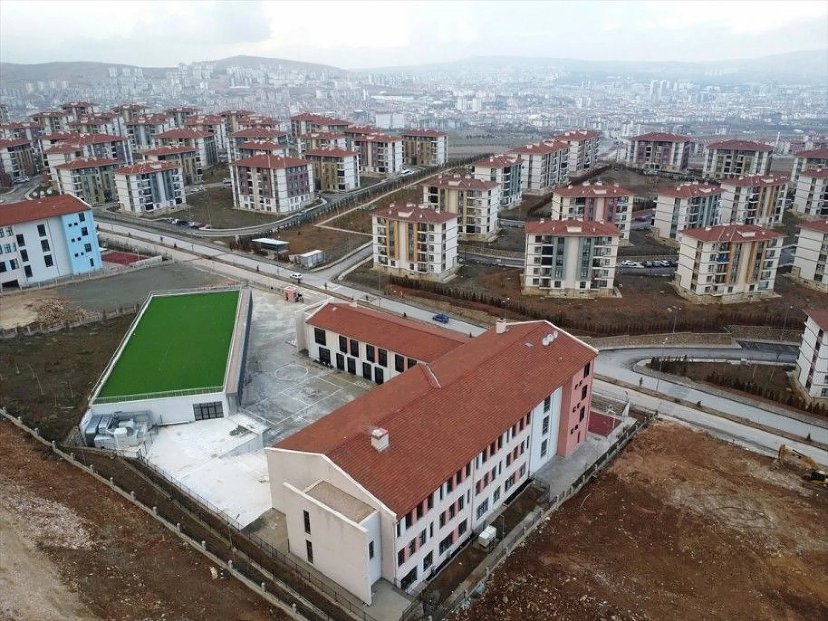 Elazığ'da deprem sonrası 40 yeni okul açıldı