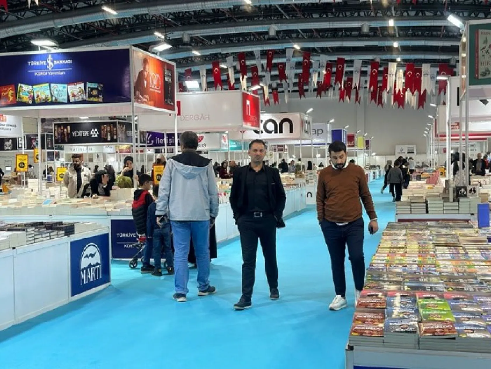 4. Kitap Fuarı kapılarını açtı