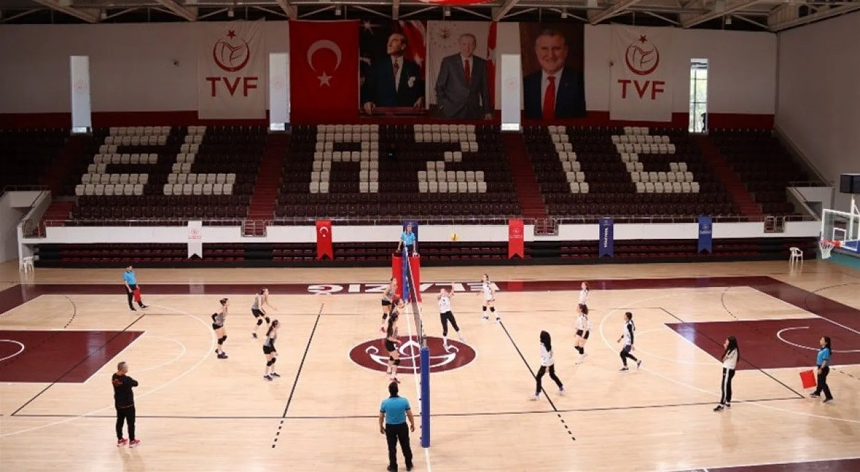 Nereden Nereye... Elazığ'da bir 'Yaşayan Stad'