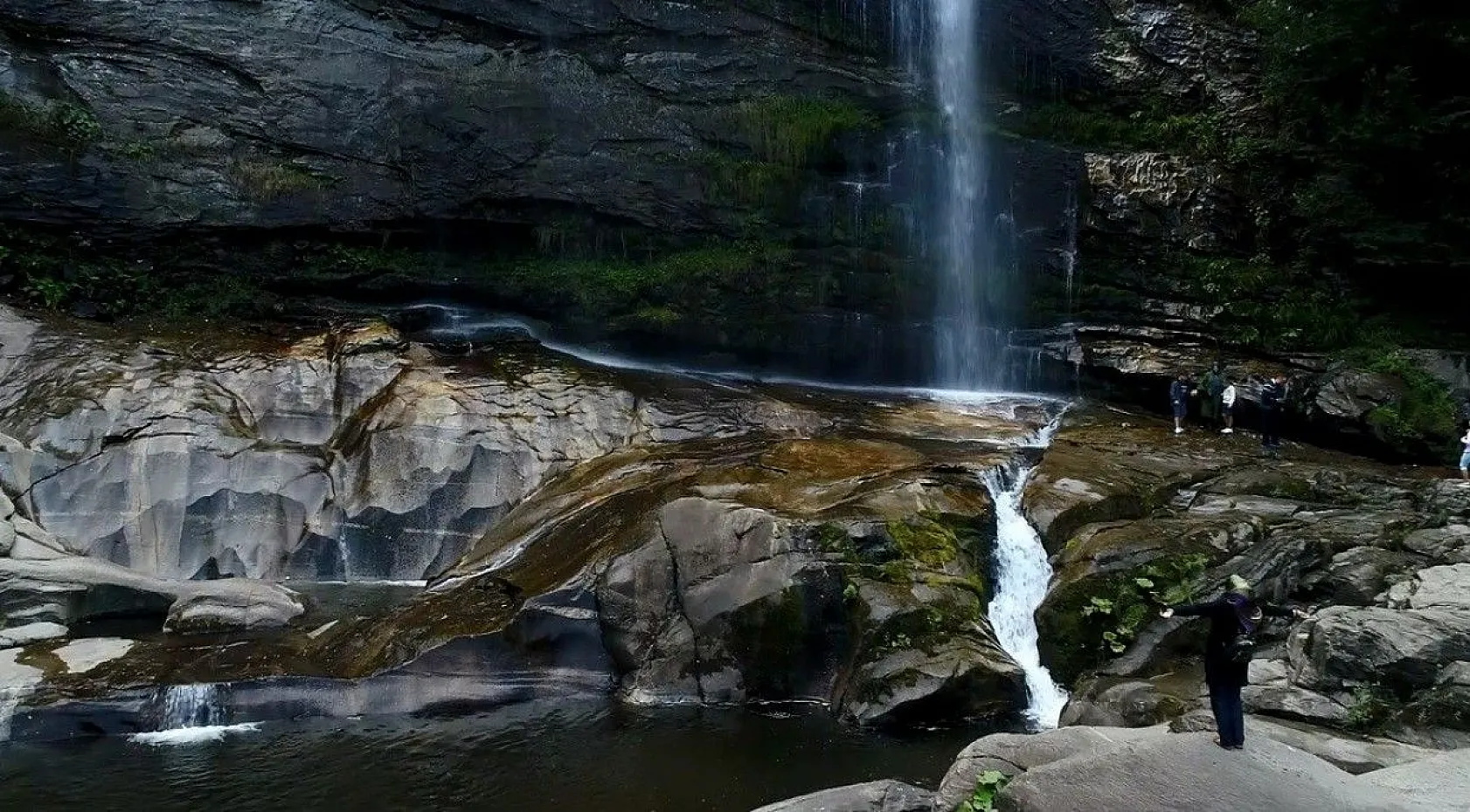 Bursa'nın şelalelerinde güz bereketi
