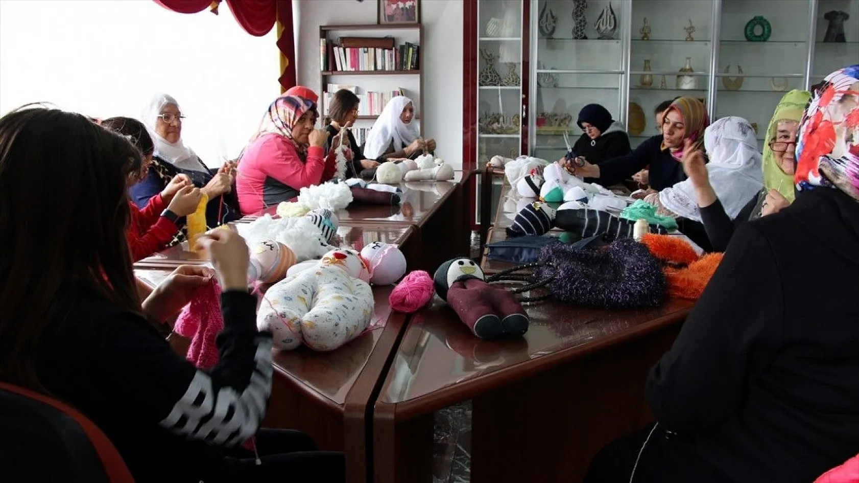 Lösemili çocukları mutlu etmek için seferber oldular