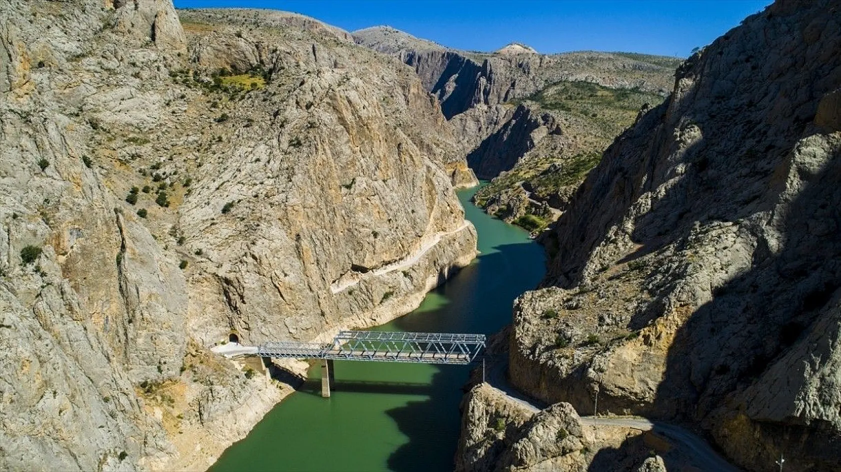 Karanlık Kanyon, ziyaretçilerini cezbediyor